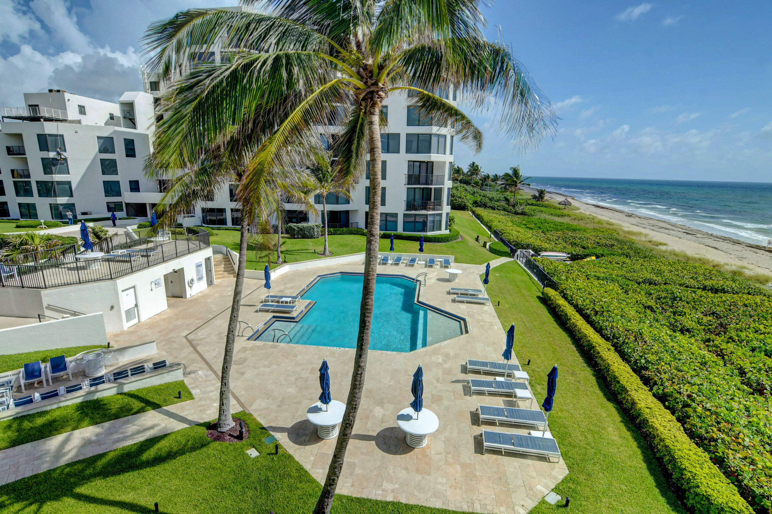 2575 S Ocean #204S, Highland Beach FL 33487
