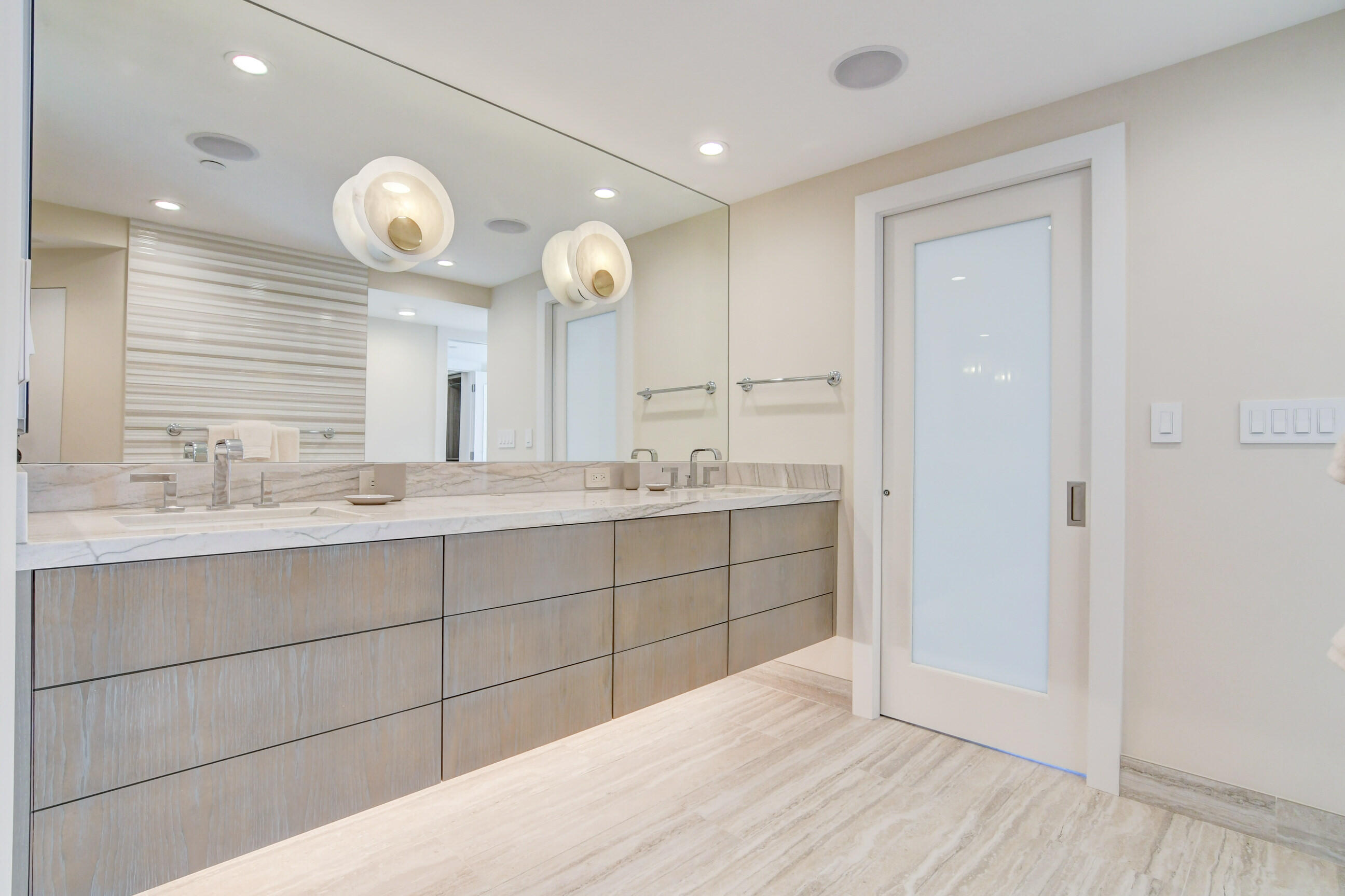 2575 S Ocean #204S, Highland Beach FL 33487