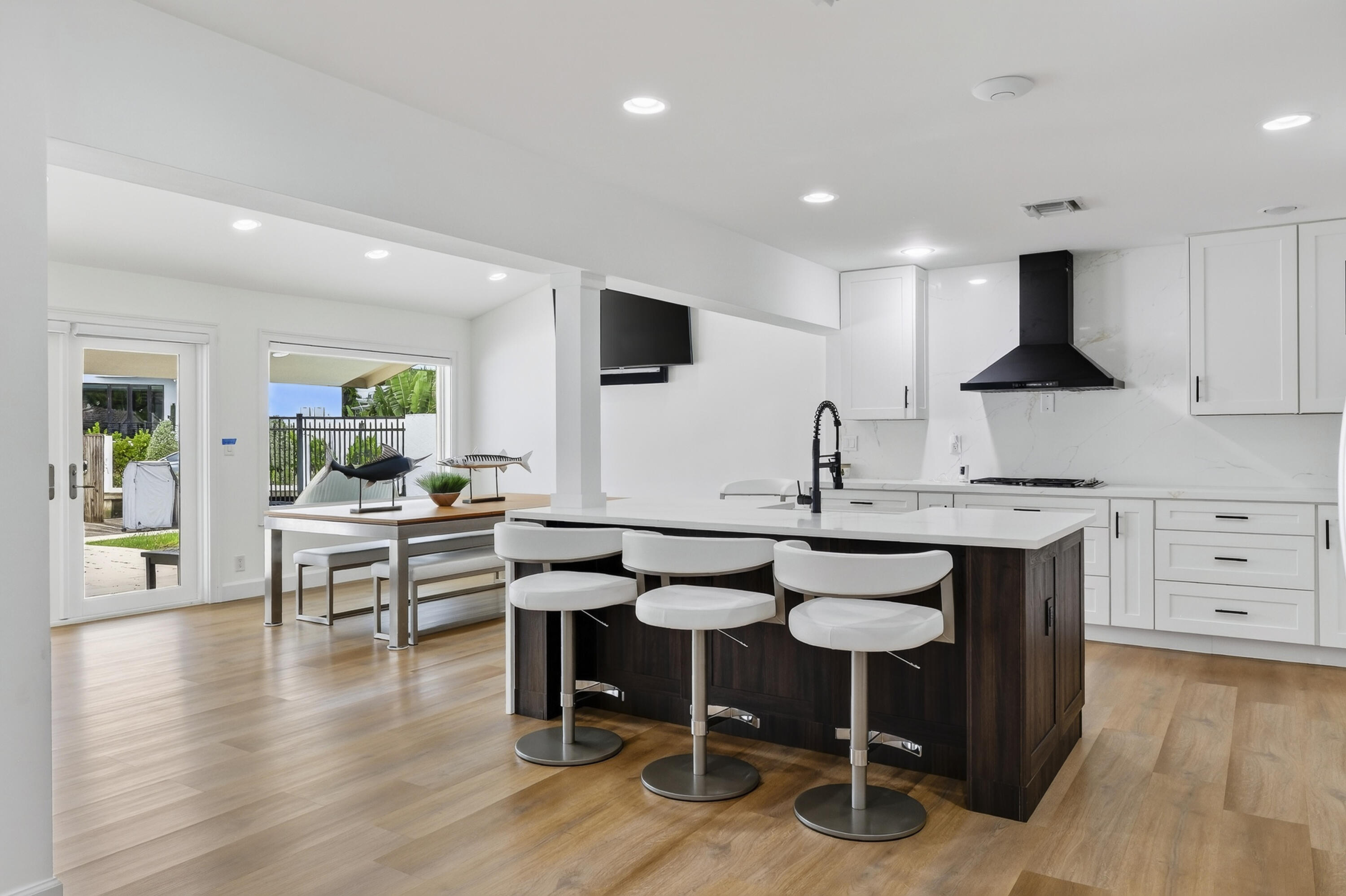 329 ISLE OF CAPRI, Fort Lauderdale FL 33301