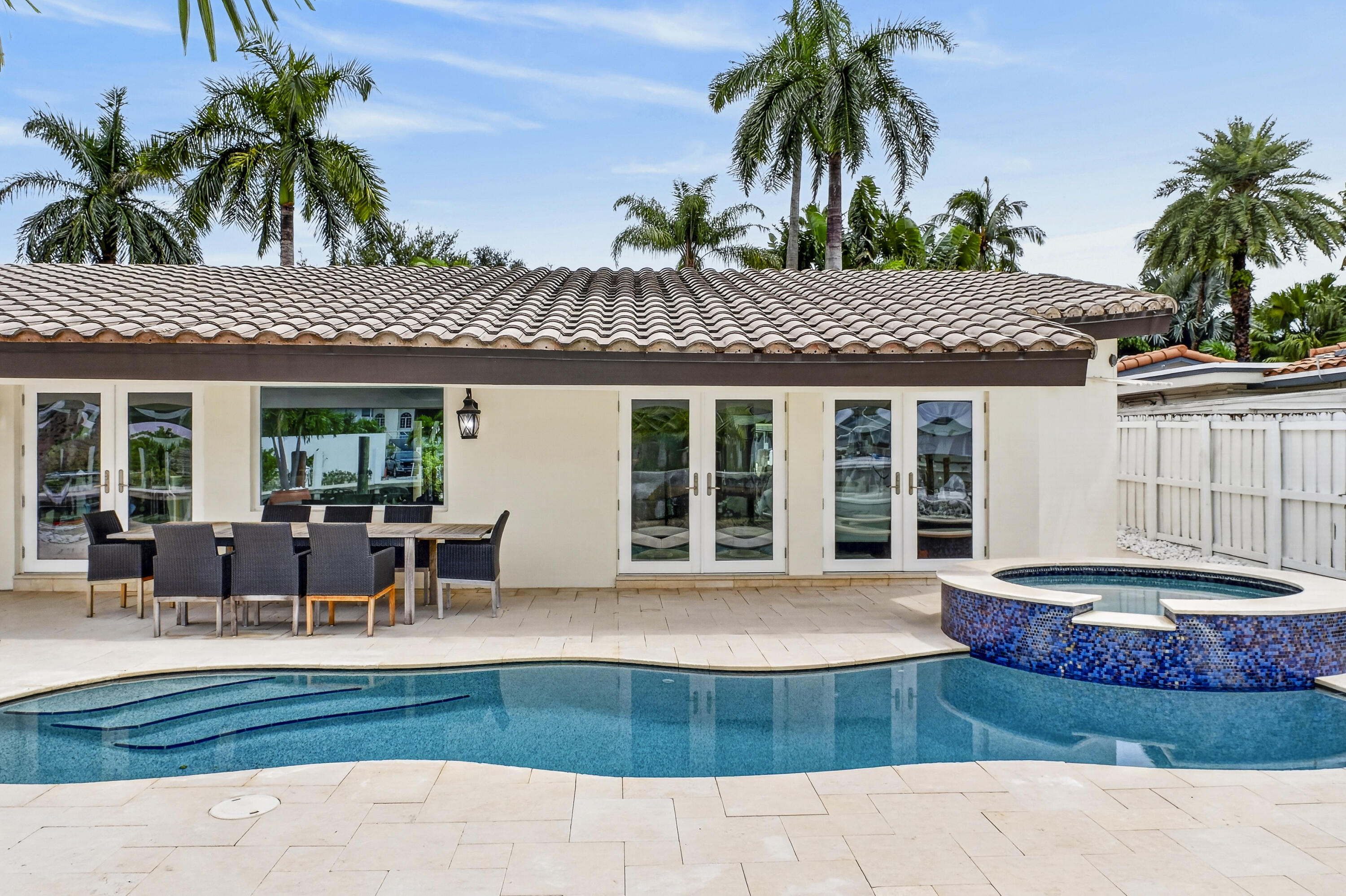 329 ISLE OF CAPRI, Fort Lauderdale FL 33301