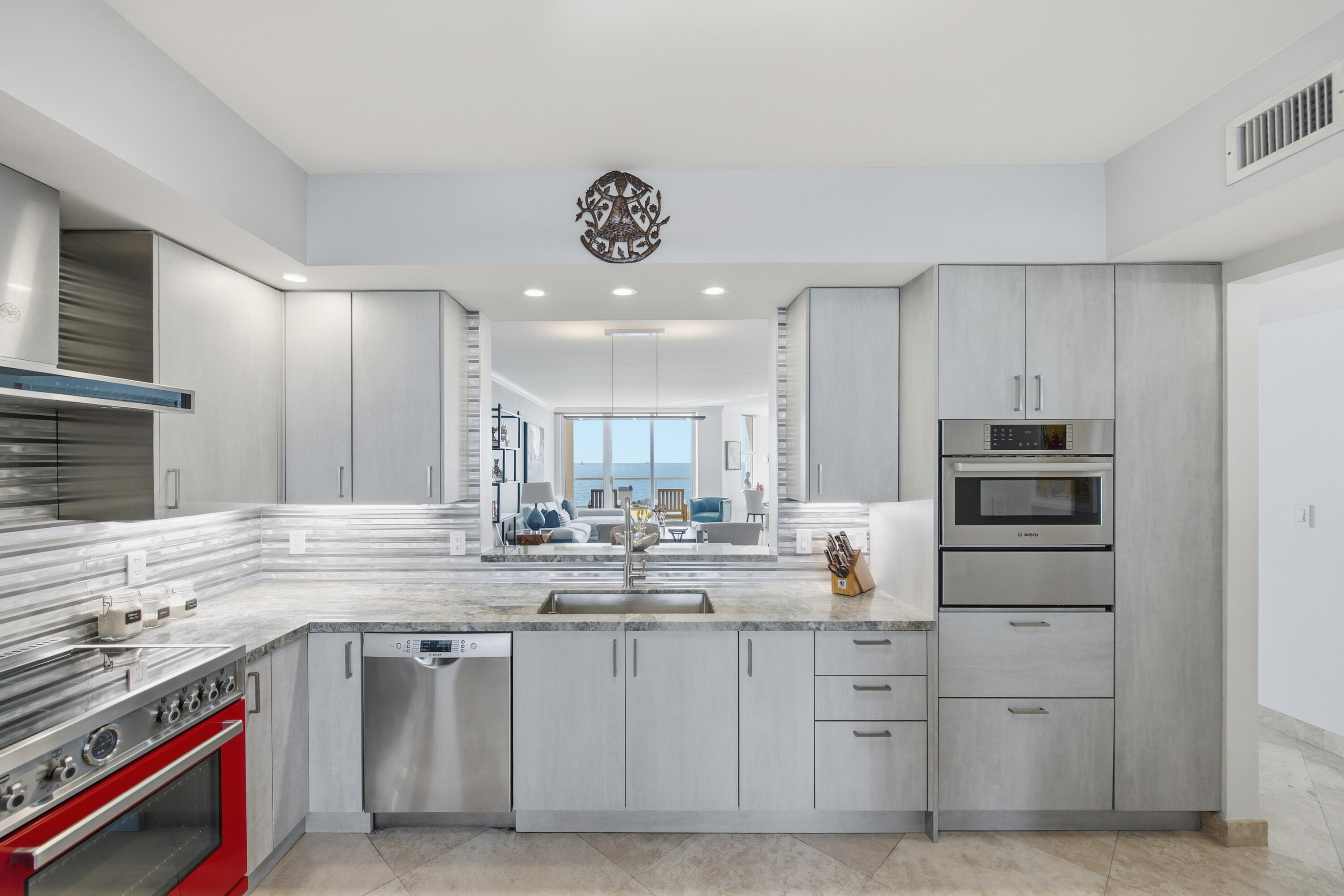 2110 N OCEAN #9D, Fort Lauderdale FL 33305