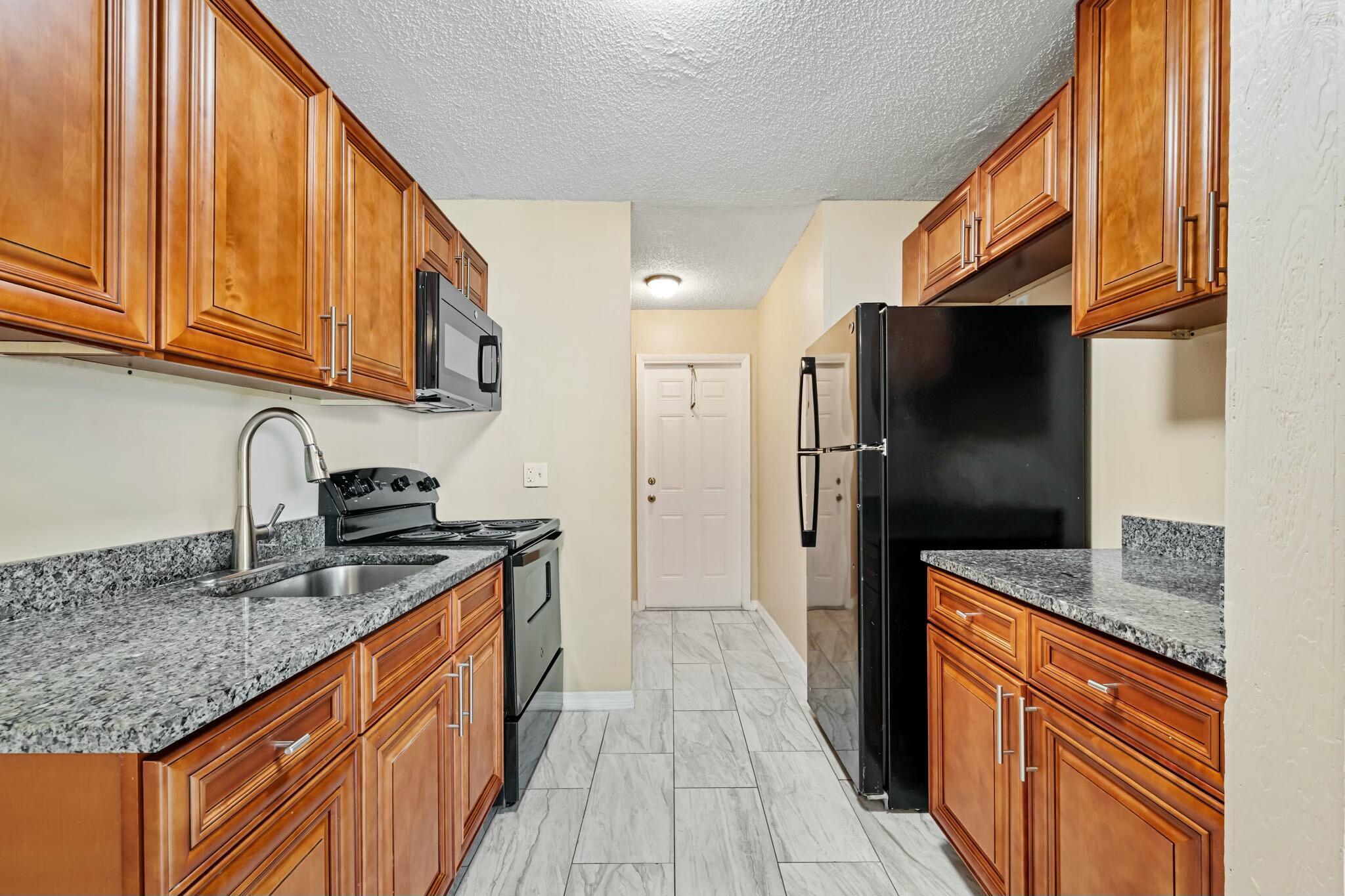 816 NE 22ND, Belle Glade FL 33430