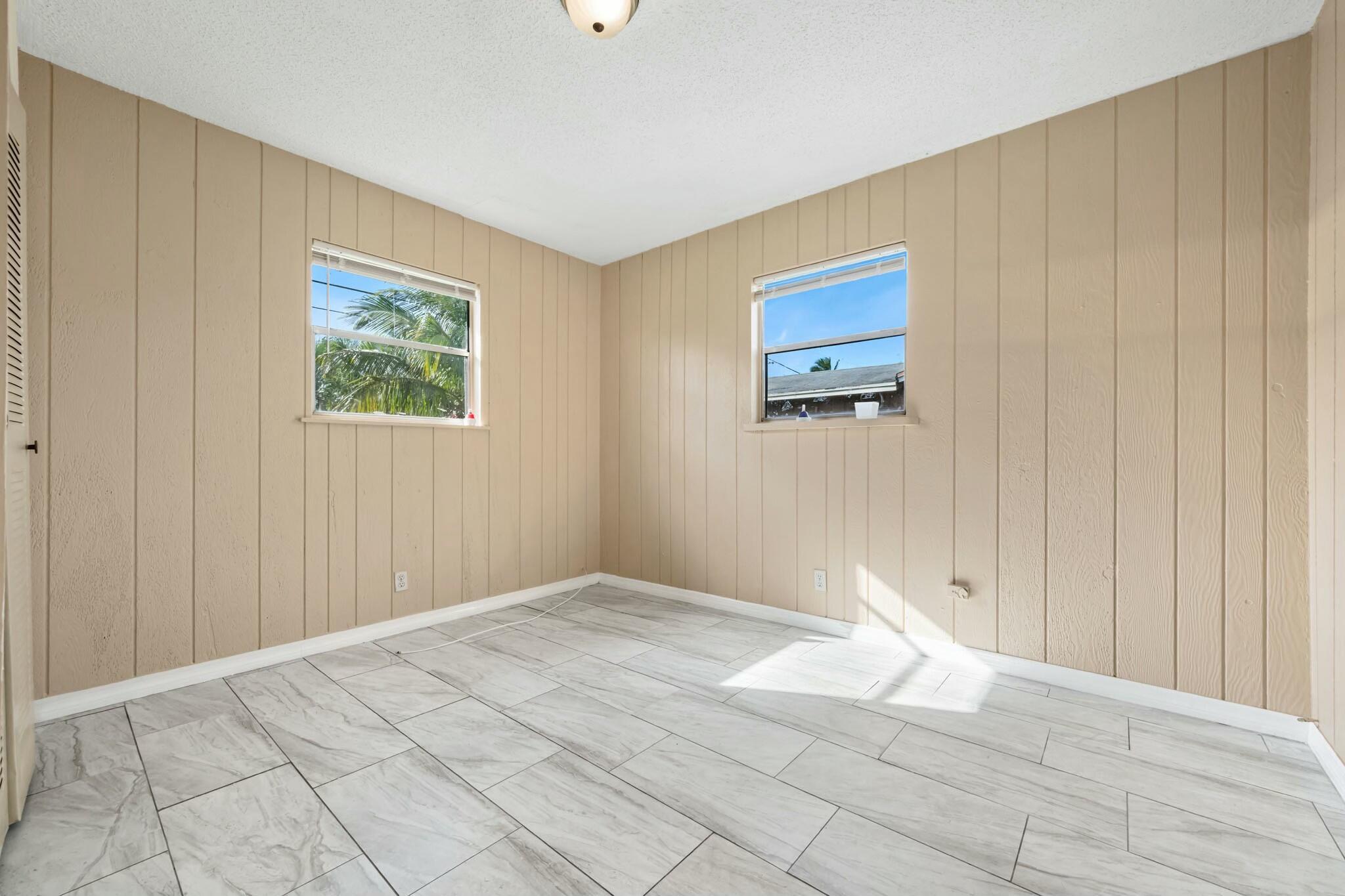 816 NE 22ND, Belle Glade FL 33430