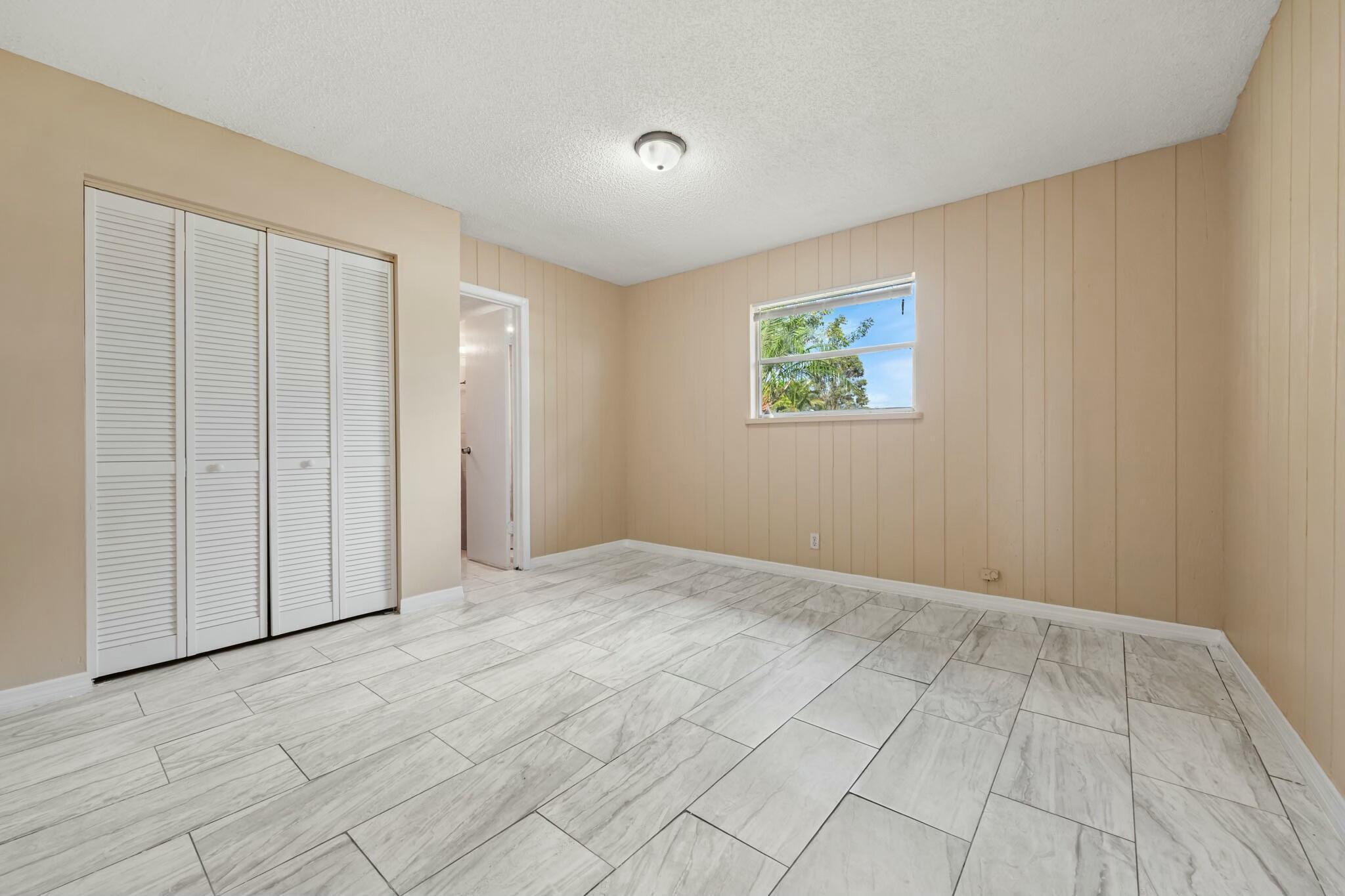 816 NE 22ND, Belle Glade FL 33430