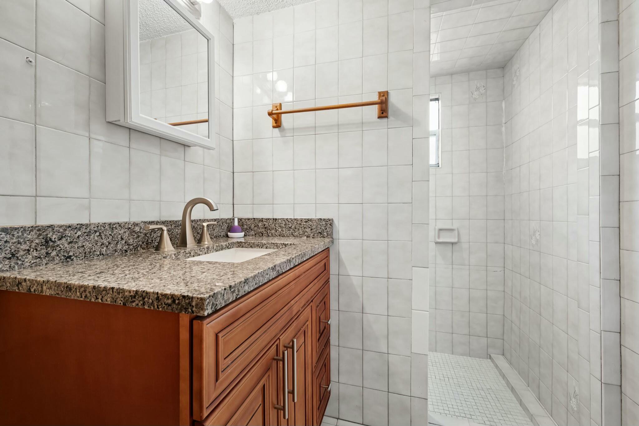 816 NE 22ND, Belle Glade FL 33430