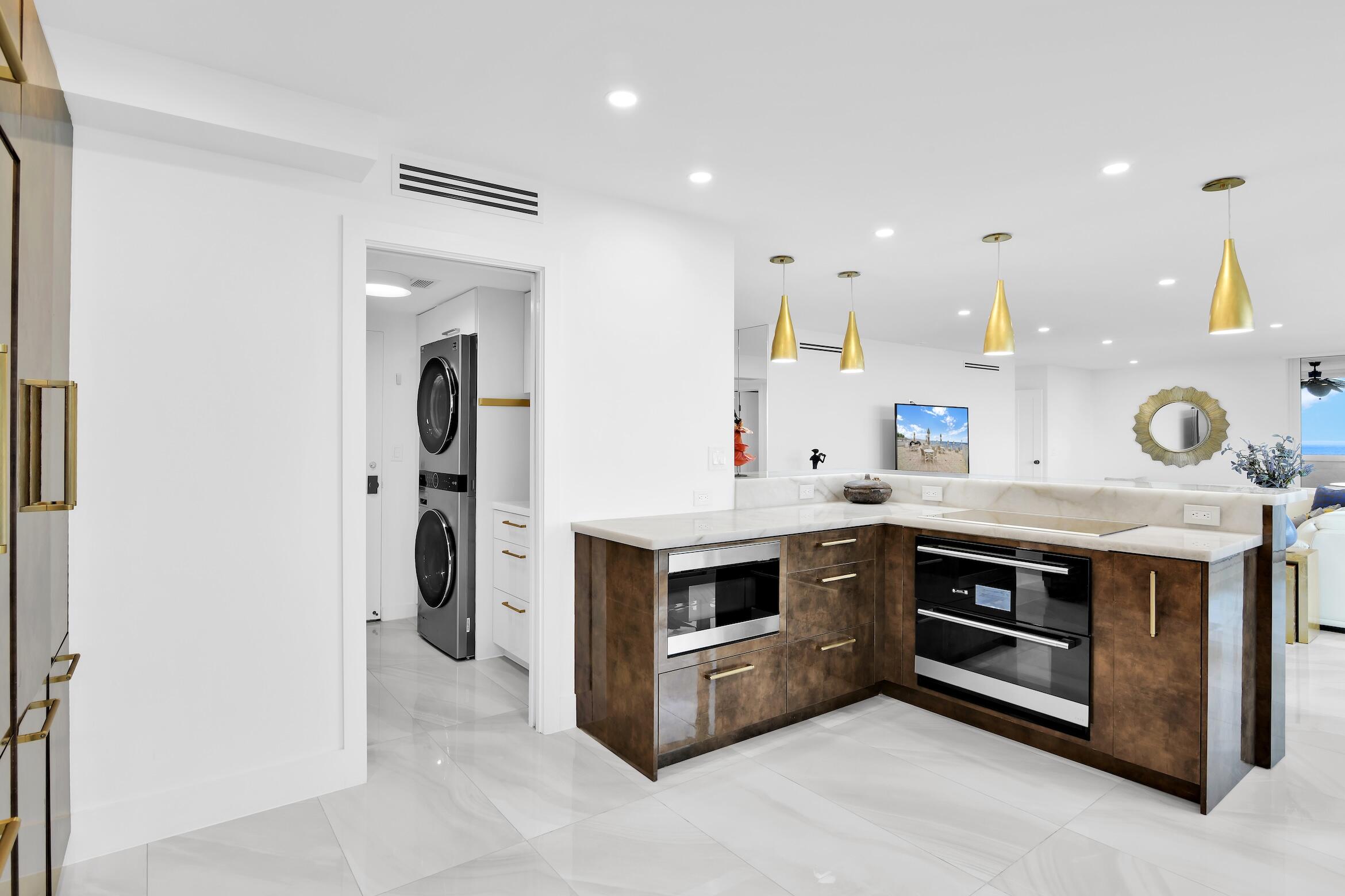 1200 S Ocean #PH A, Boca Raton FL 33432