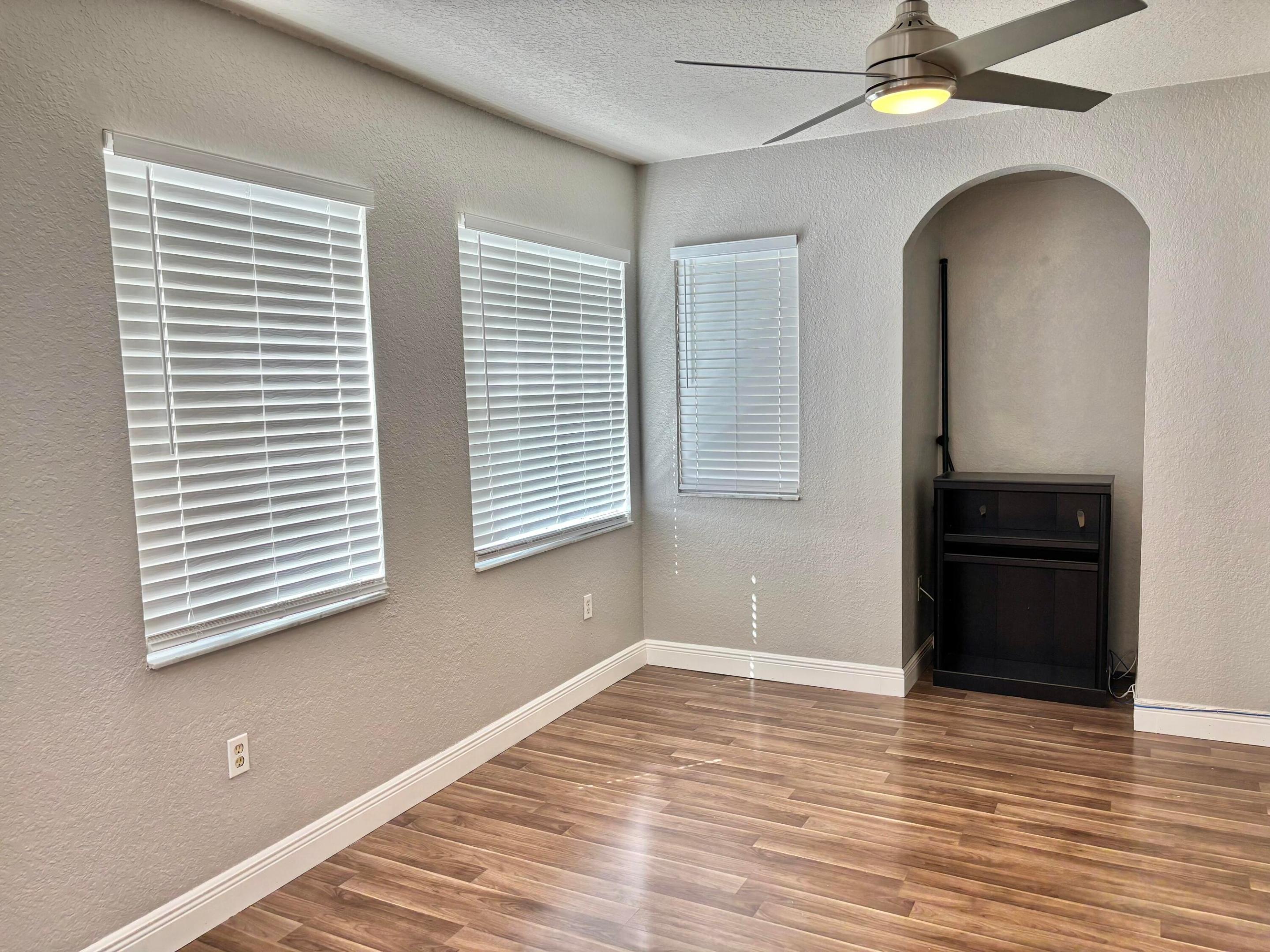 2606 Belmont, North Lauderdale FL 33068