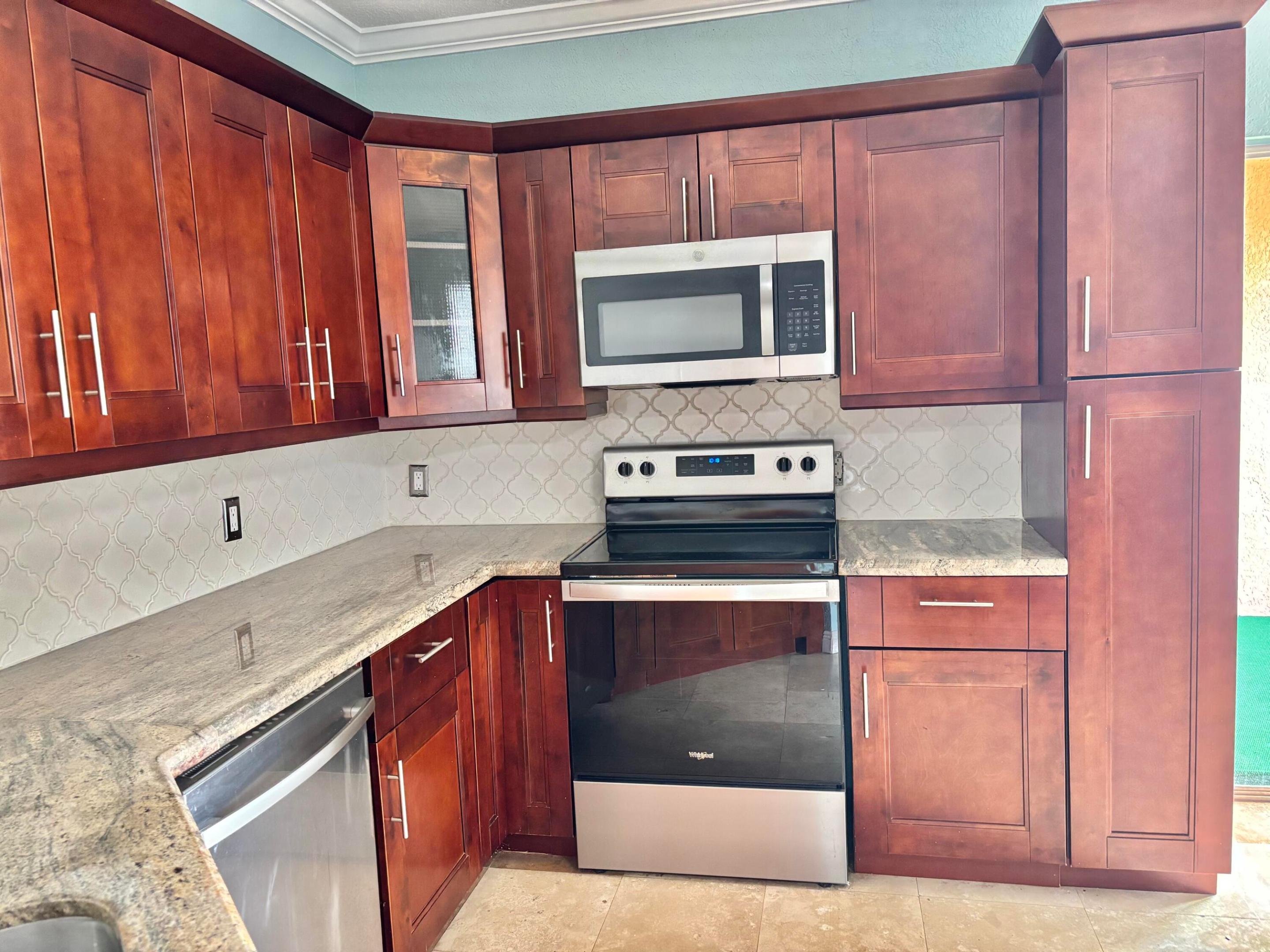 2606 Belmont, North Lauderdale FL 33068