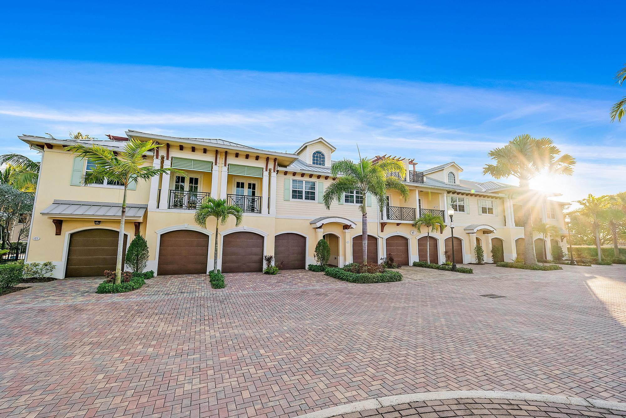 3770 County Line #C2, Tequesta FL 33469