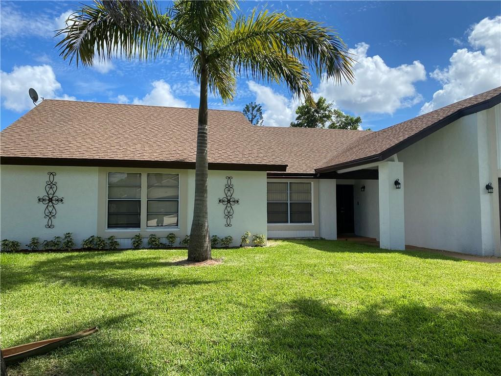 7408 NW 48TH, Lauderhill FL 33319