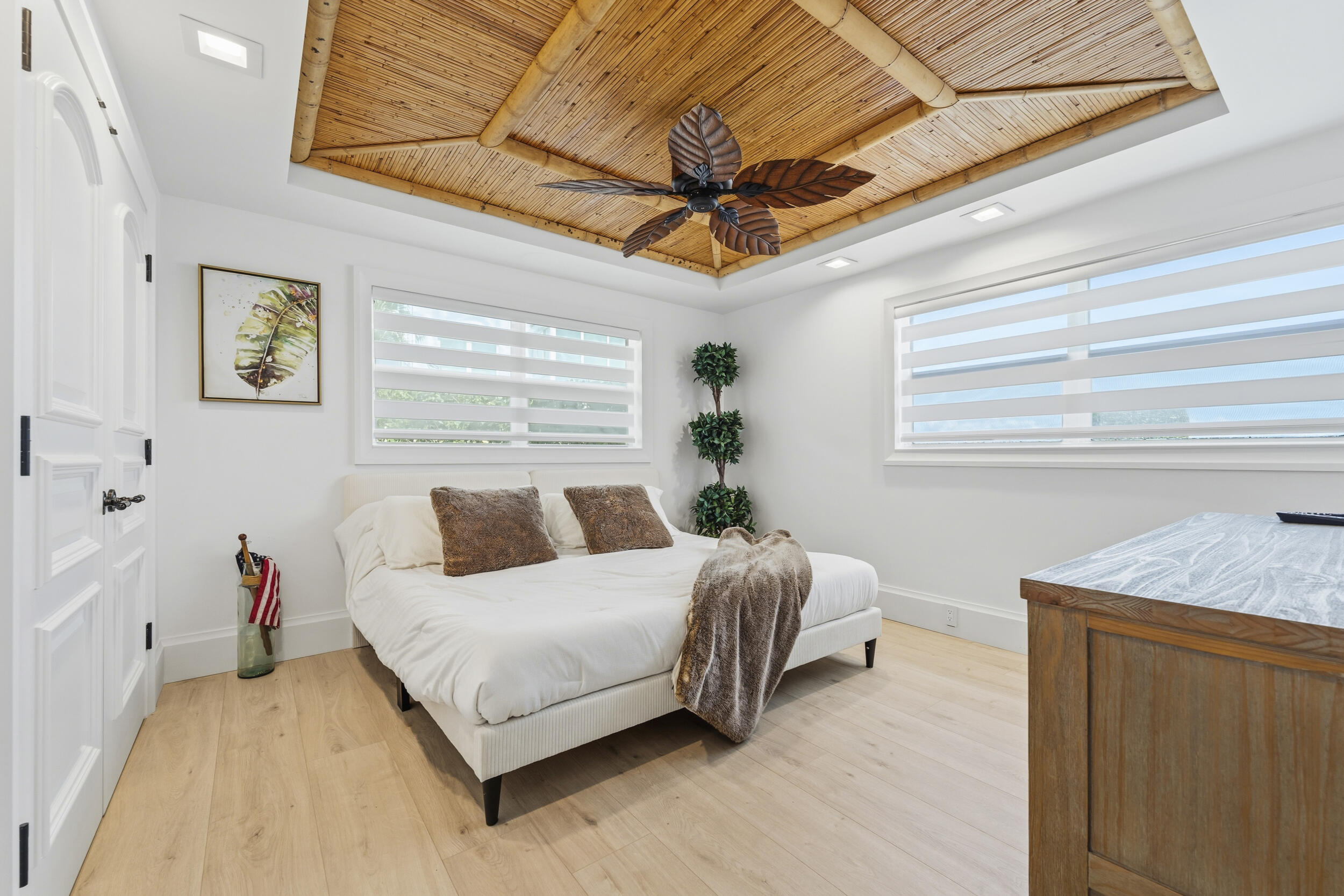68 YACHT CLUB #12, North Palm Beach FL 33408