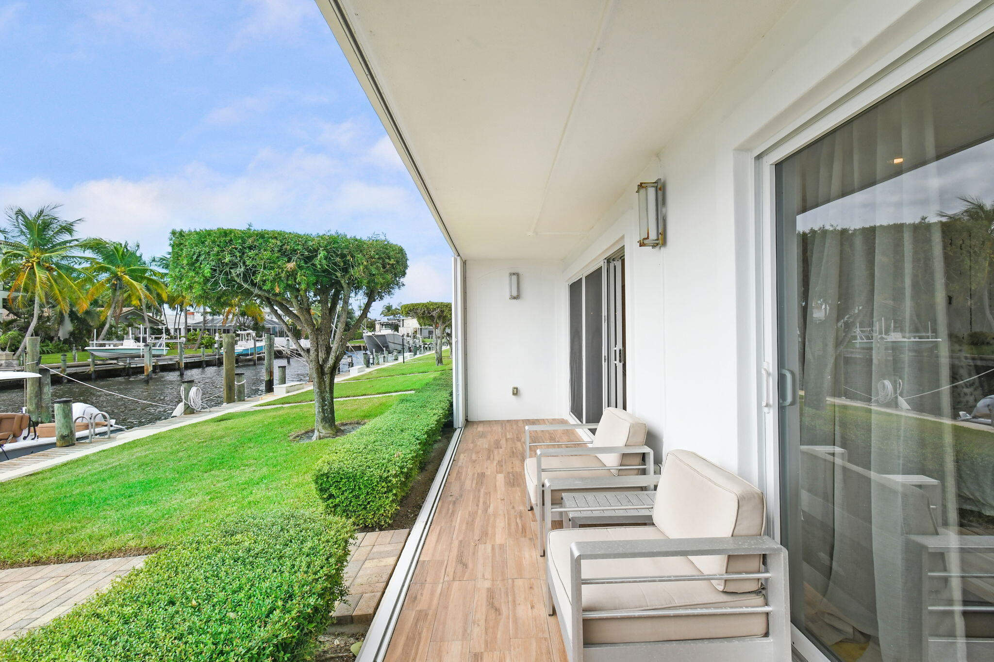 68 YACHT CLUB #12, North Palm Beach FL 33408