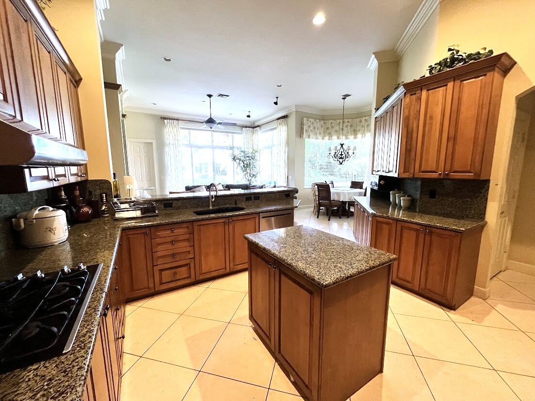 10997 CANARY ISLAND, Plantation FL 33324