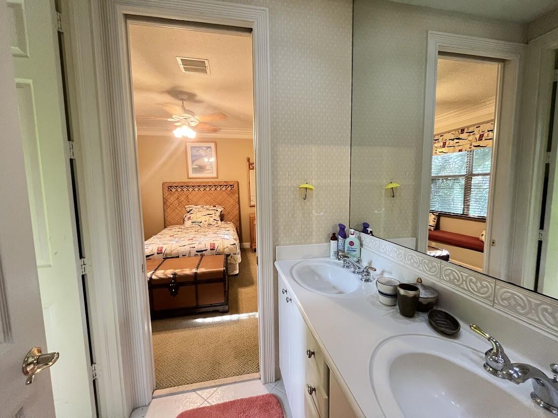 10997 CANARY ISLAND, Plantation FL 33324