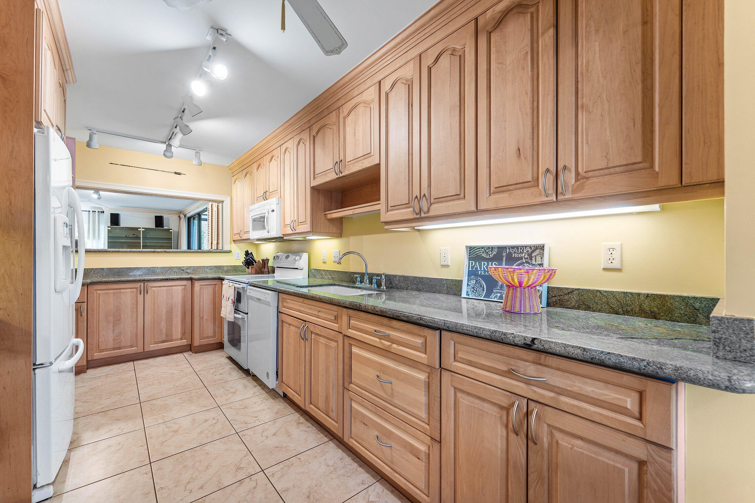 13244 Polo Club #C107, Wellington FL 33414
