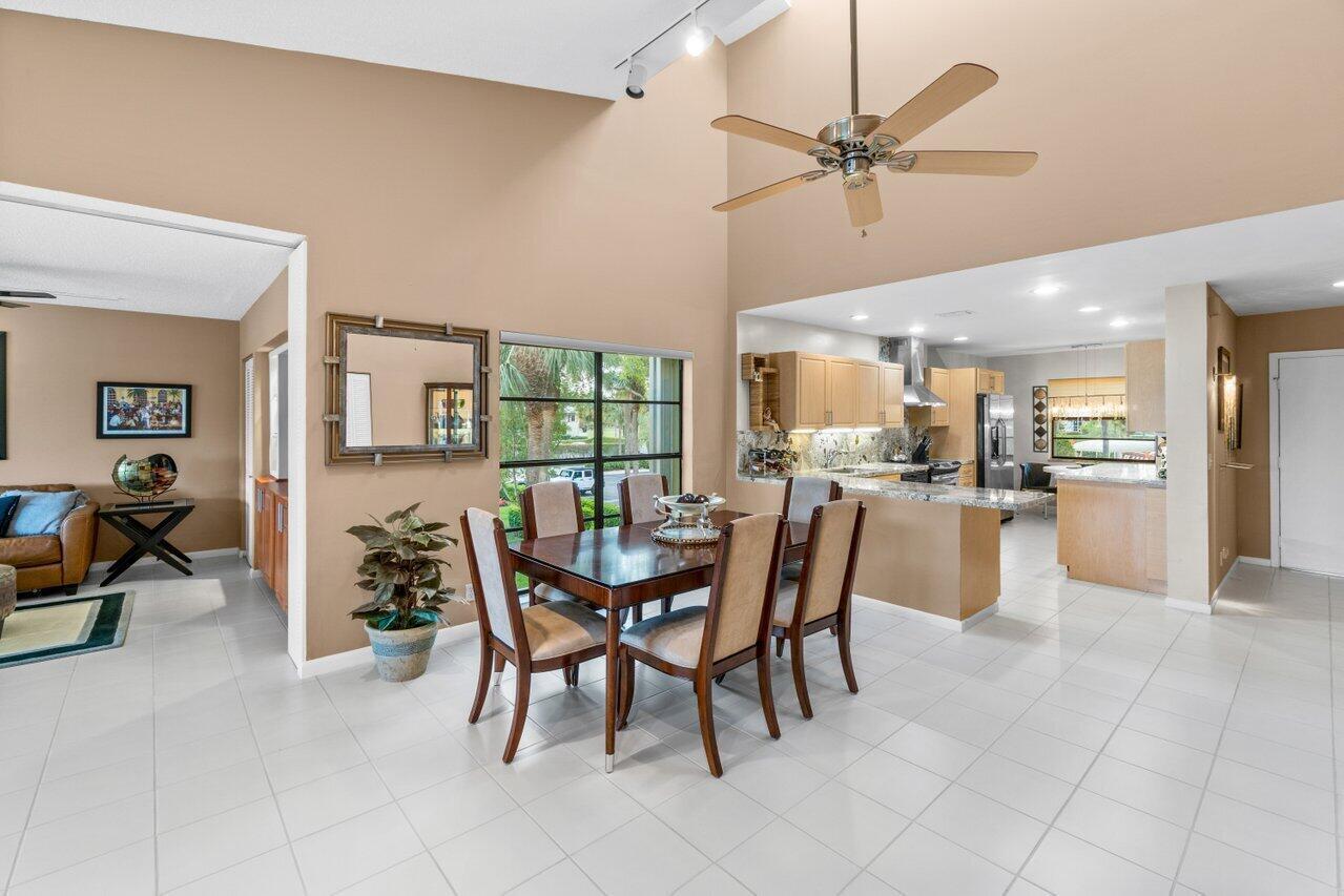 68 Eastgate #D, Boynton Beach FL 33436