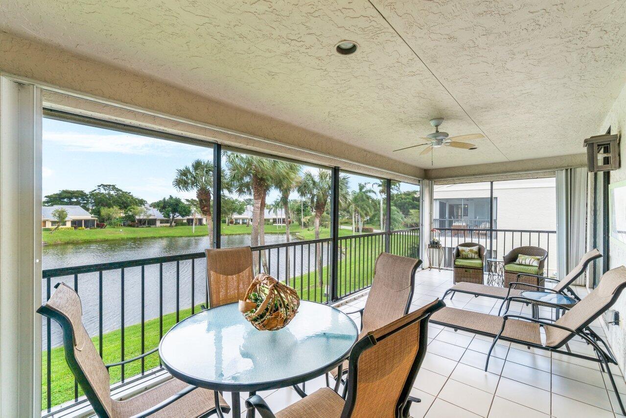 68 Eastgate #D, Boynton Beach FL 33436