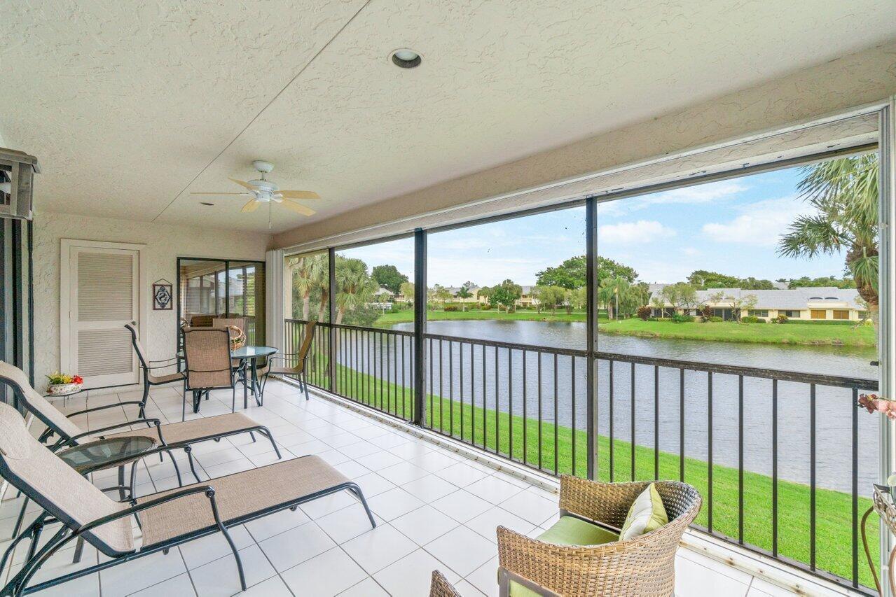 68 Eastgate #D, Boynton Beach FL 33436