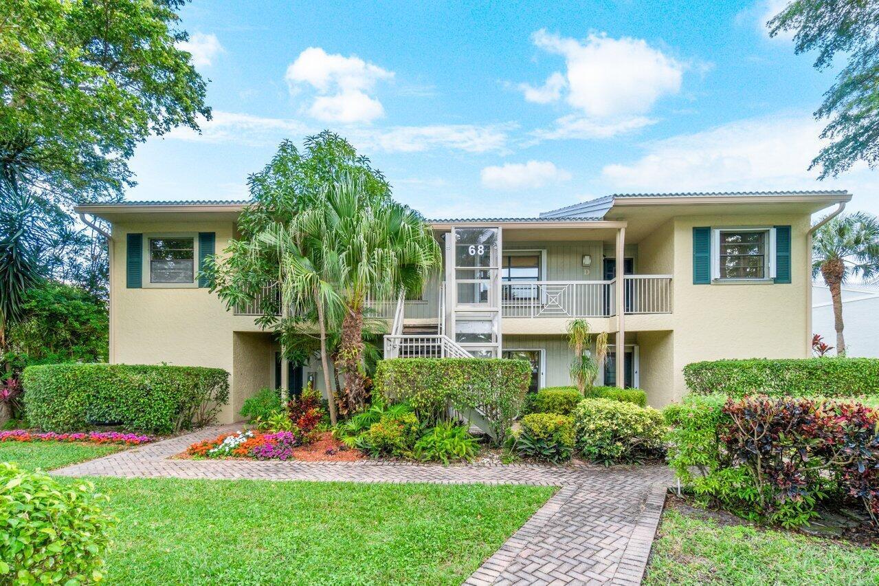 68 Eastgate #D, Boynton Beach FL 33436