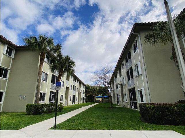 10147 W ATLANTIC #I3, Coral Springs FL 33071