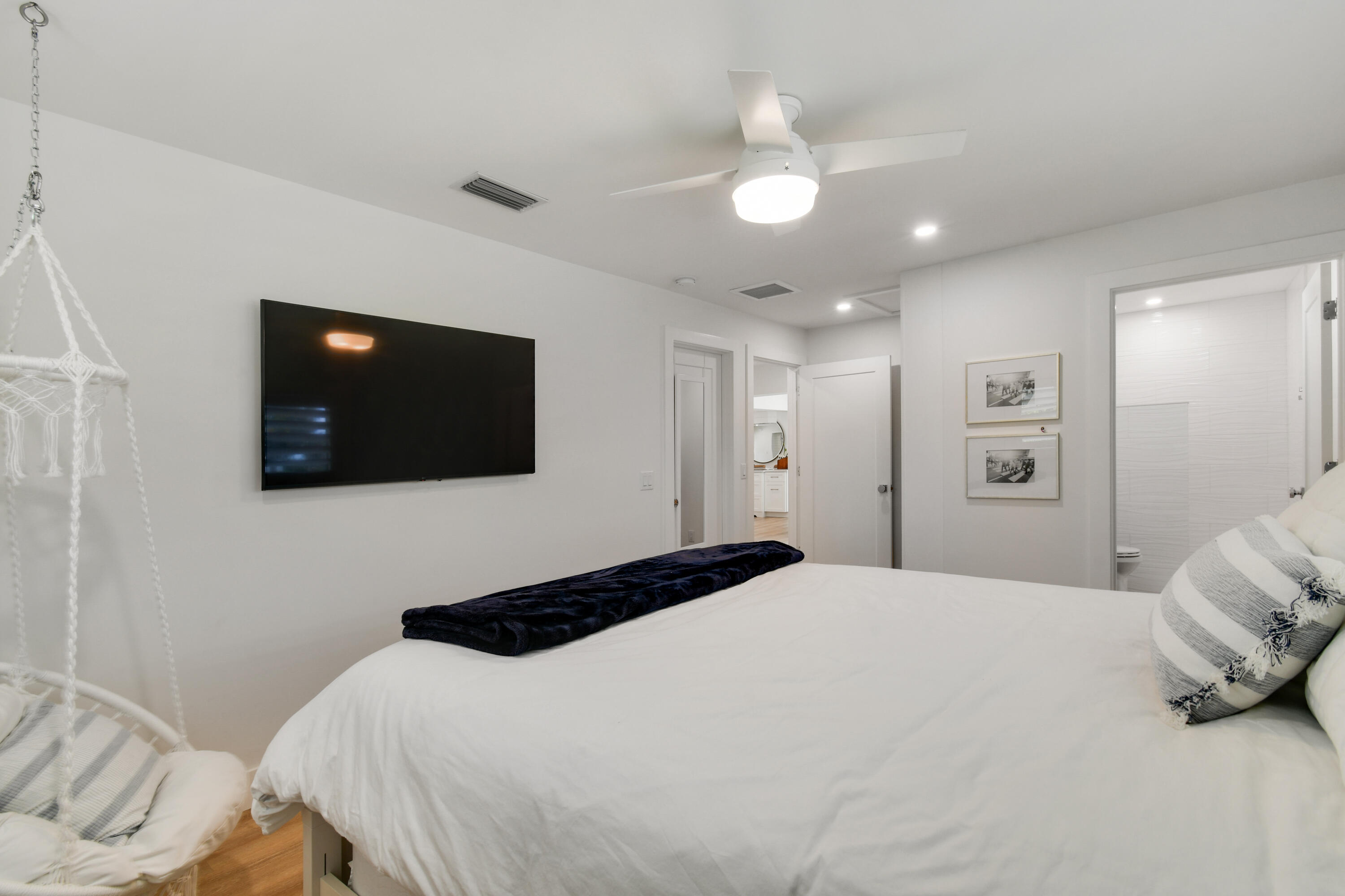1091 SINGER, Singer Island FL 33404