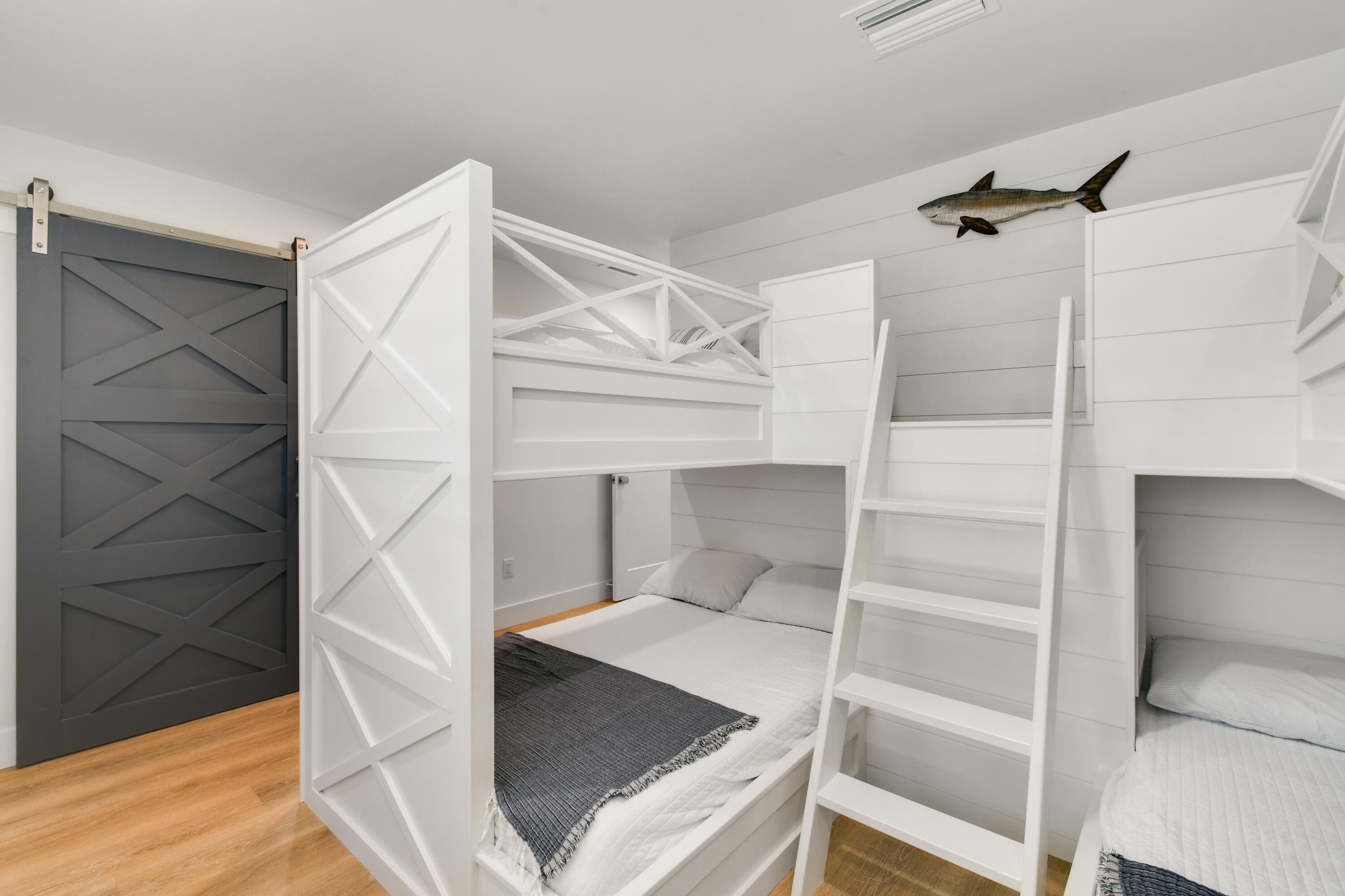 1091 SINGER, Singer Island FL 33404