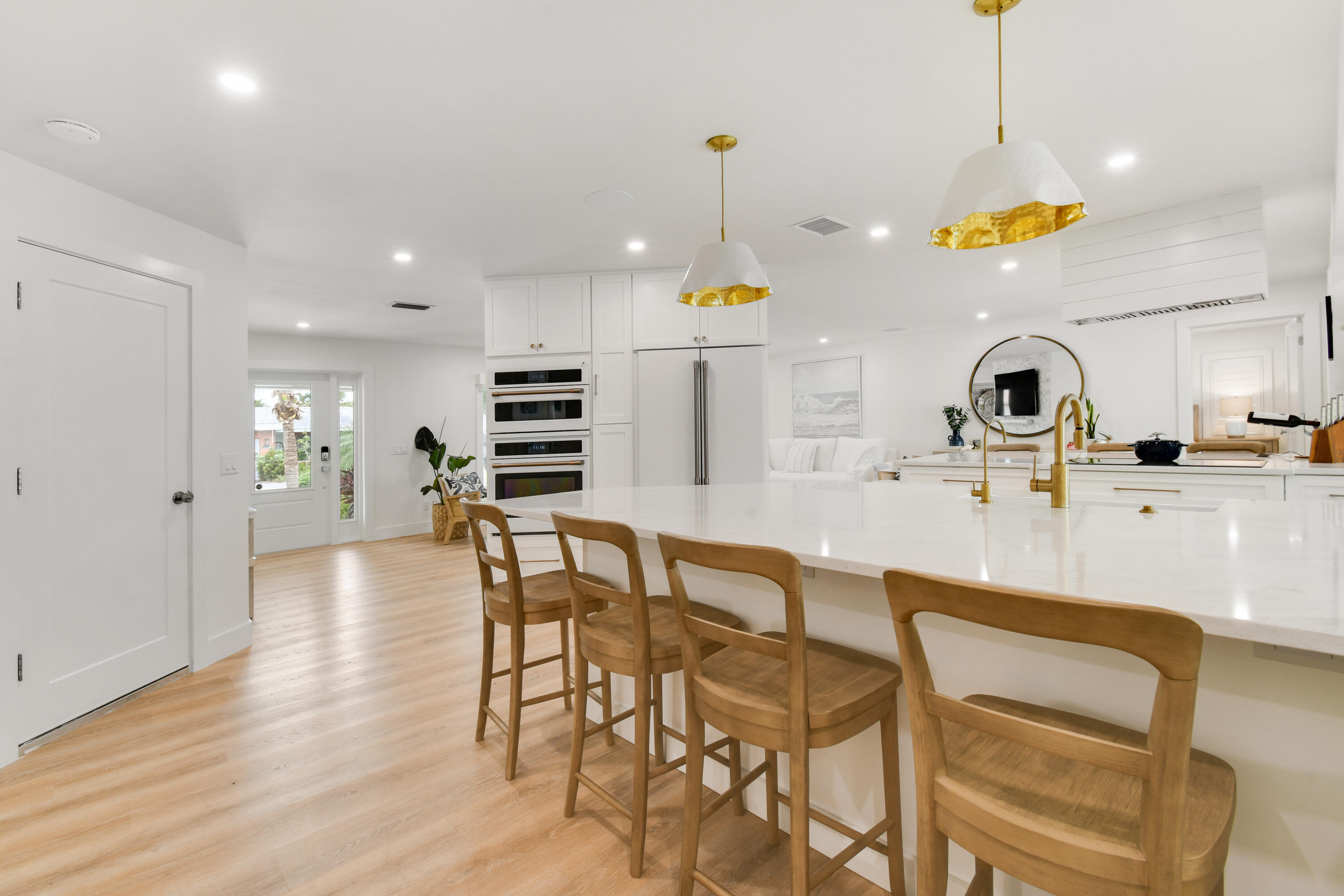 1091 SINGER, Singer Island FL 33404