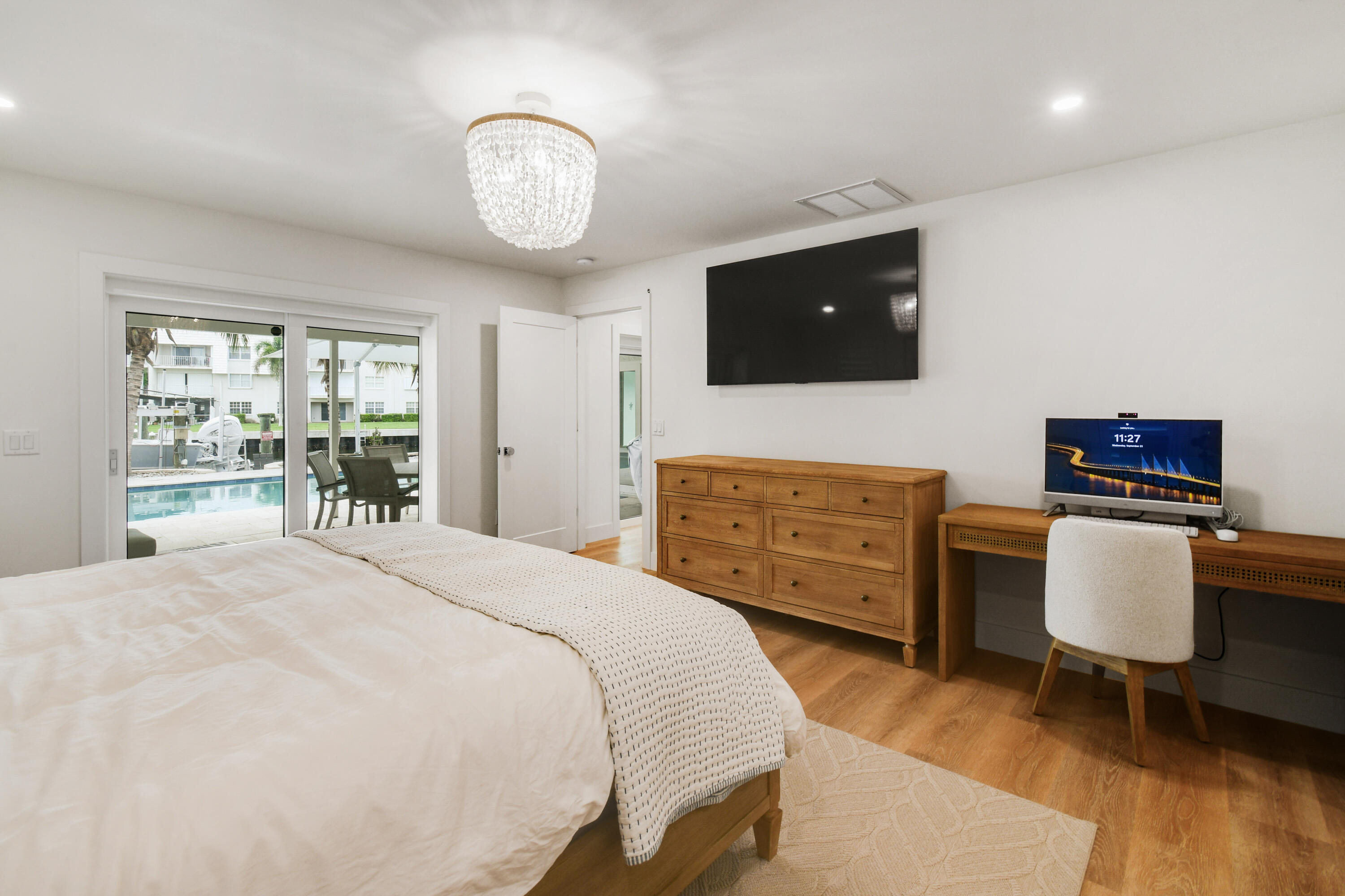 1091 SINGER, Singer Island FL 33404