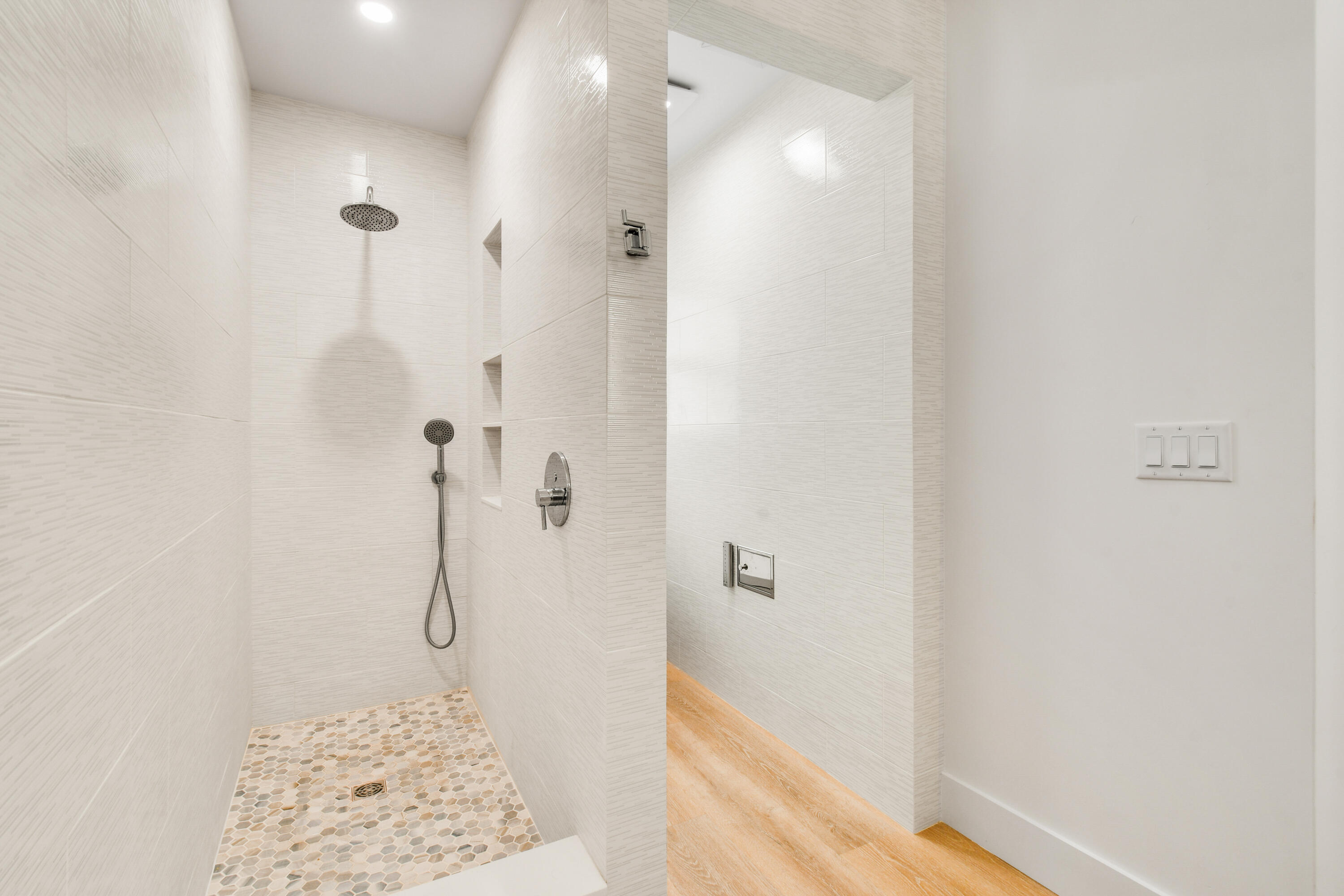 1091 SINGER, Singer Island FL 33404