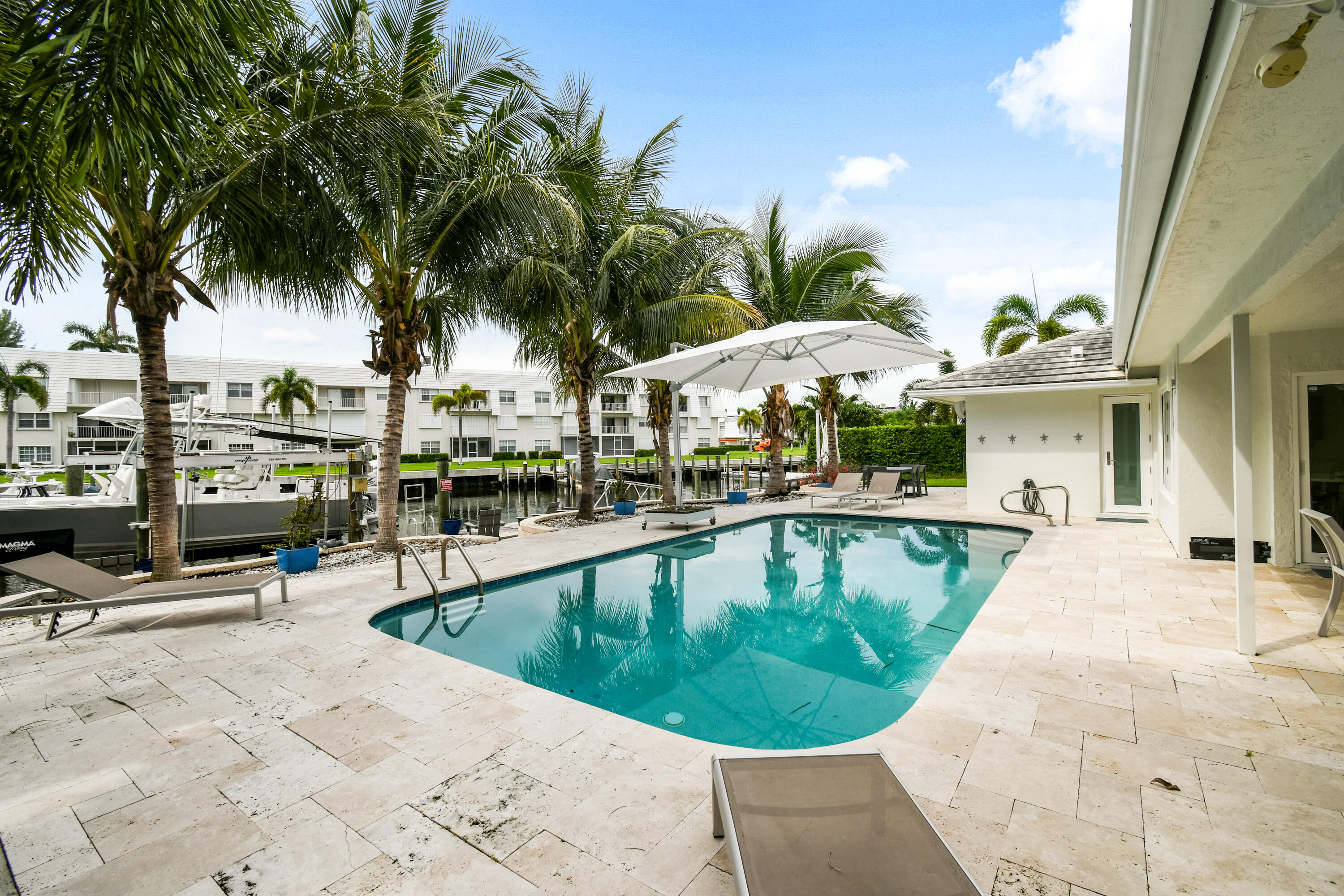 1091 SINGER, Singer Island FL 33404