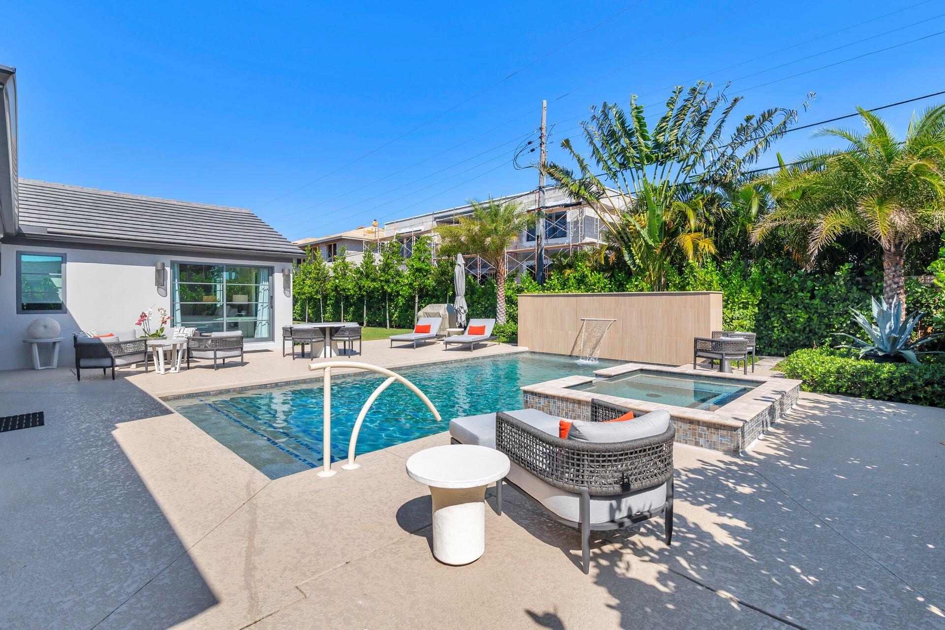 359 PALMETTO, West Palm Beach FL 33405