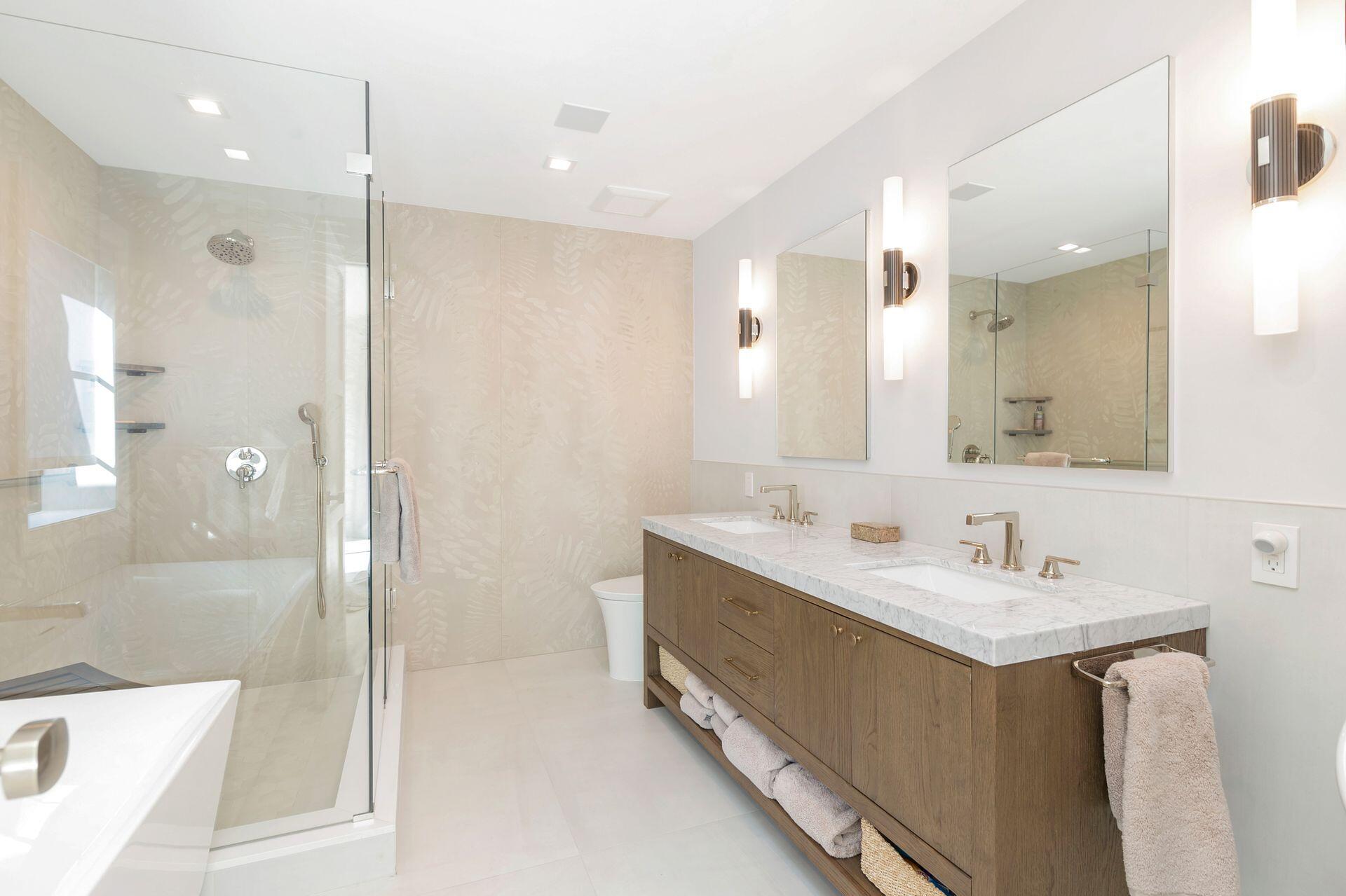 359 PALMETTO, West Palm Beach FL 33405