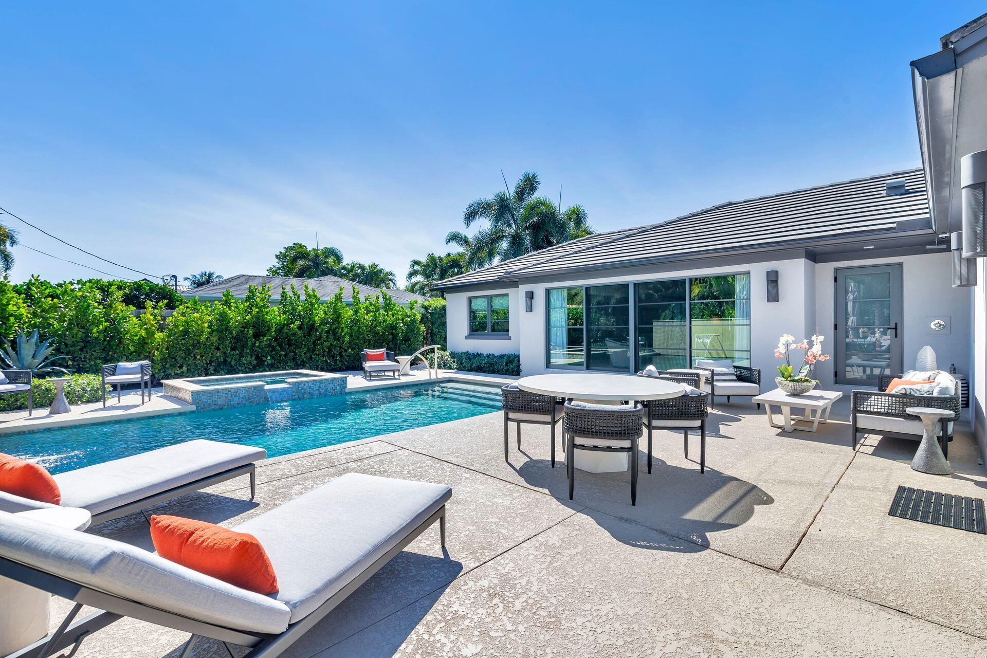359 PALMETTO, West Palm Beach FL 33405