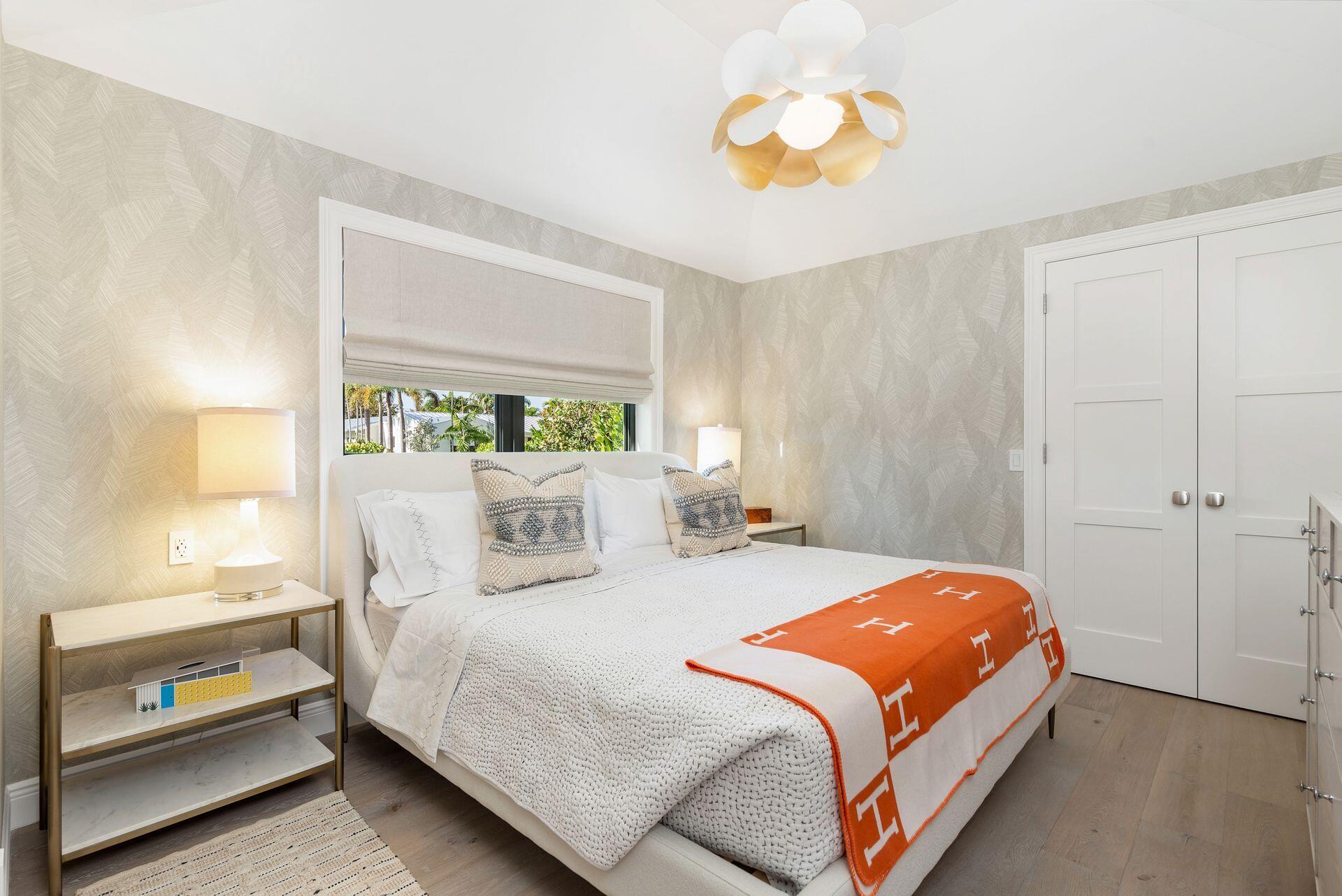 359 PALMETTO, West Palm Beach FL 33405