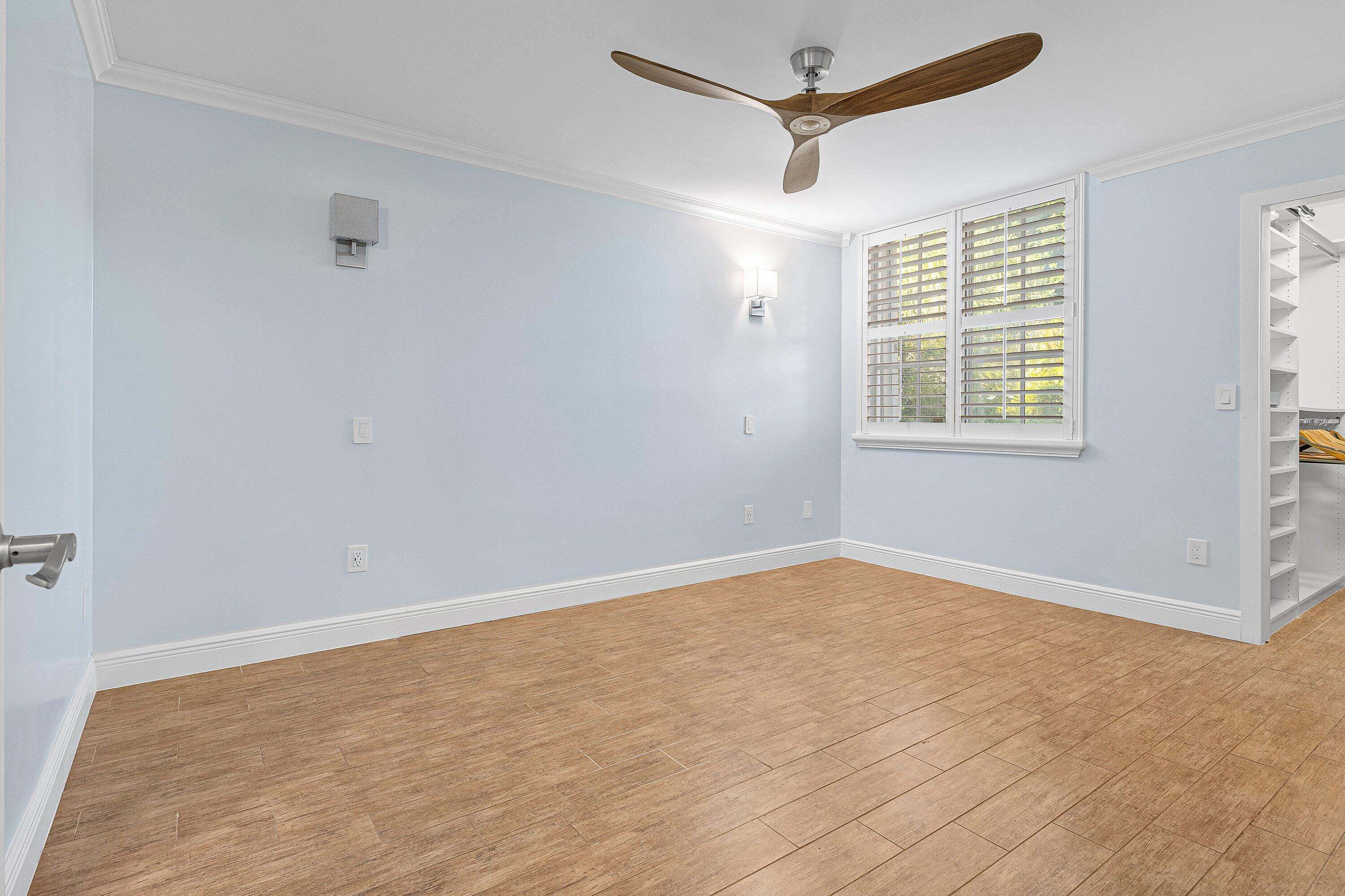 167 YACHT CLUB #107, Hypoluxo FL 33462