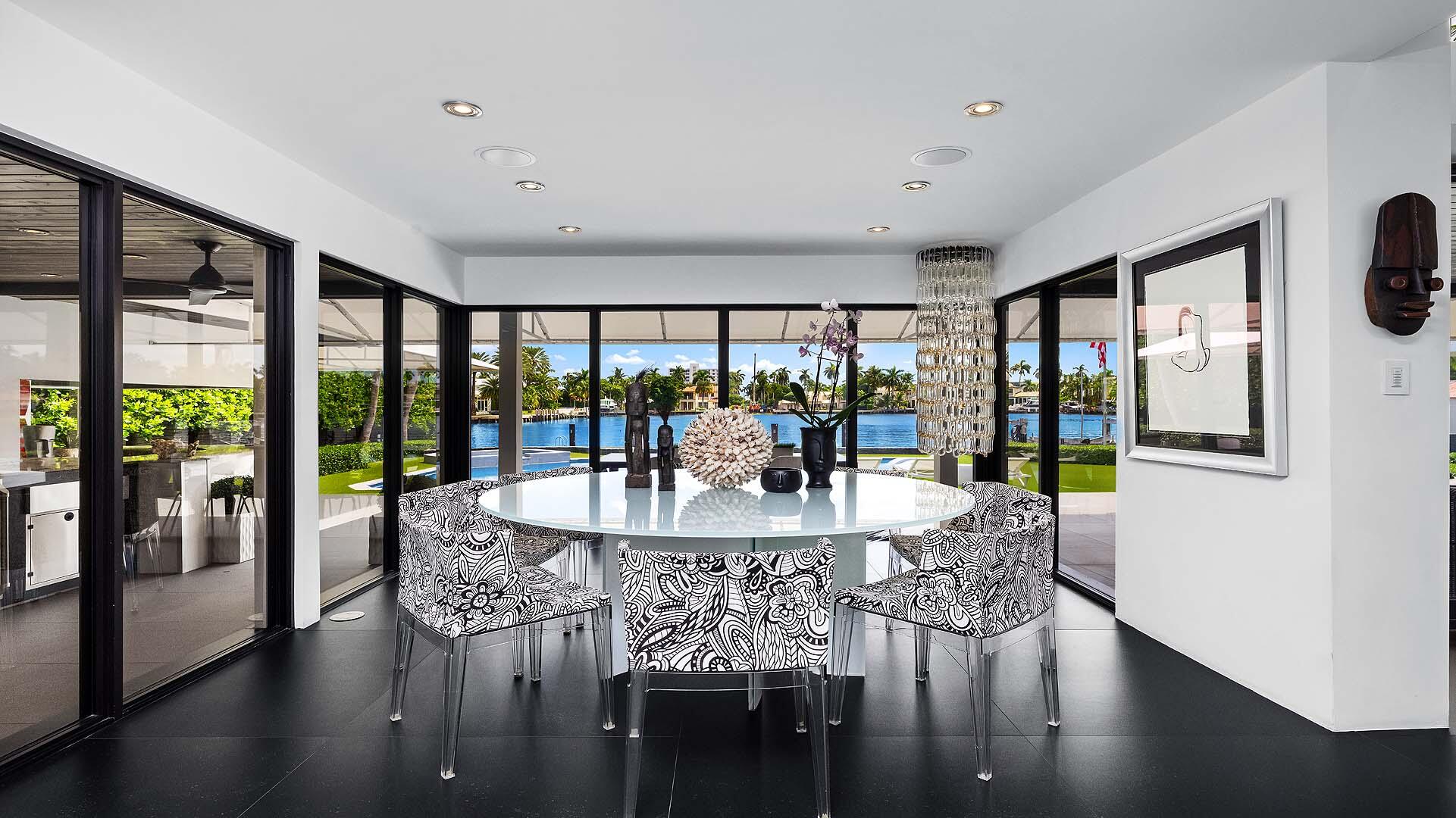 201 Palm, Delray Beach FL 33483