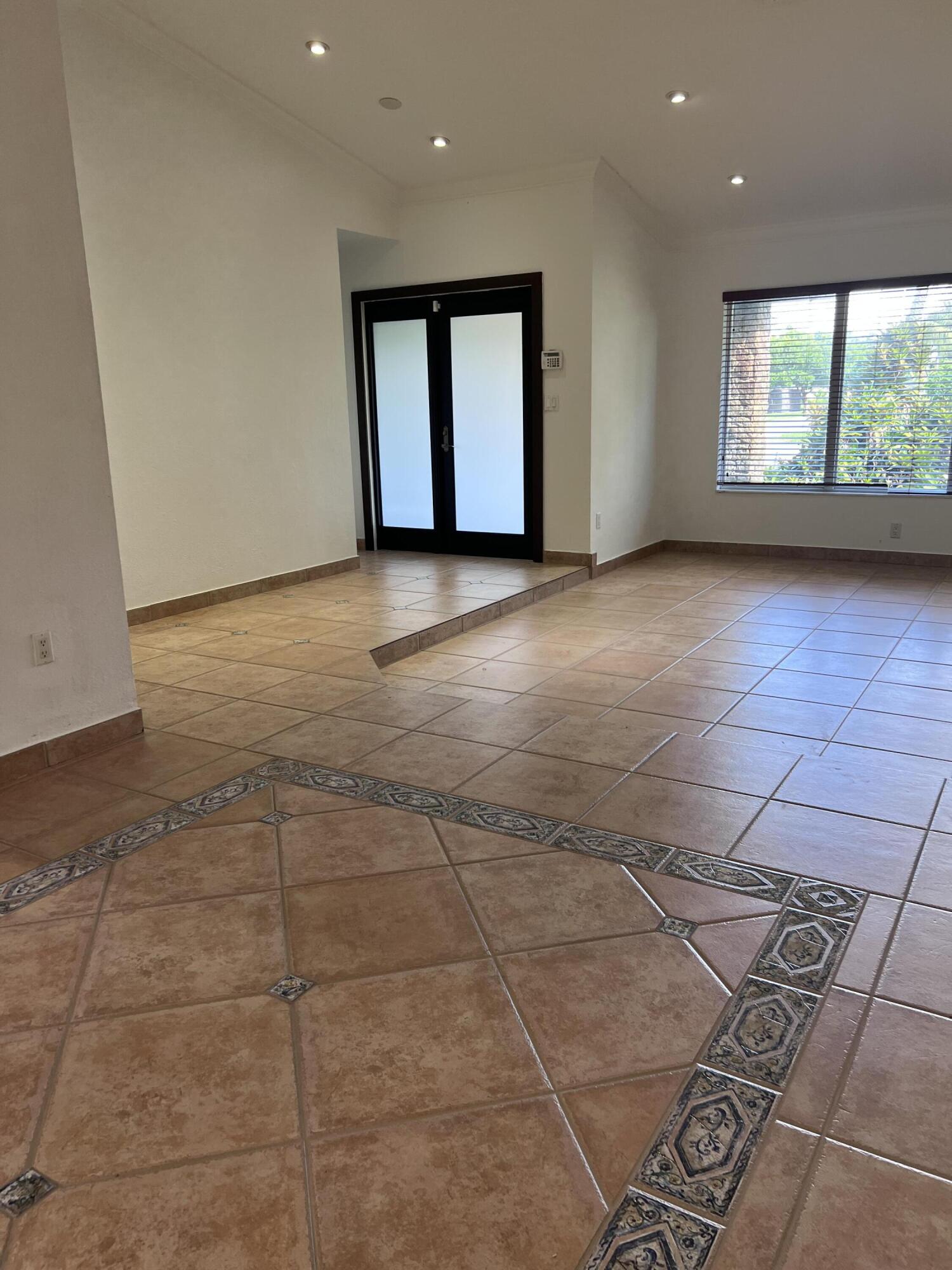 11728 SW 97Th, Miami FL 33186