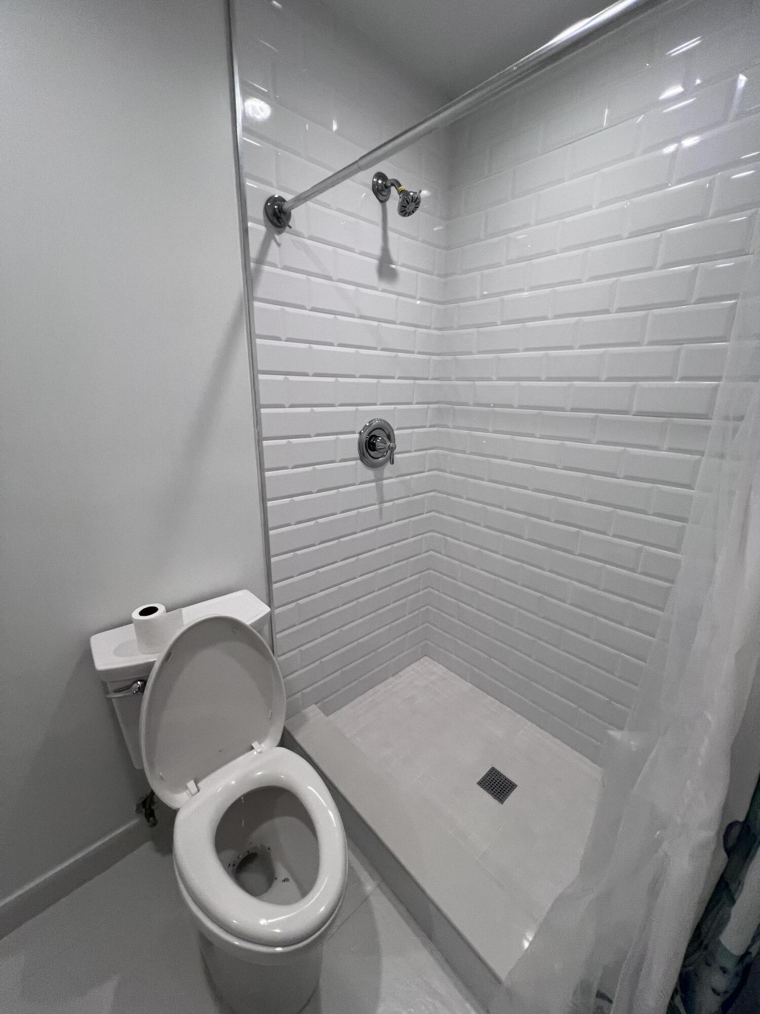 11728 SW 97Th, Miami FL 33186