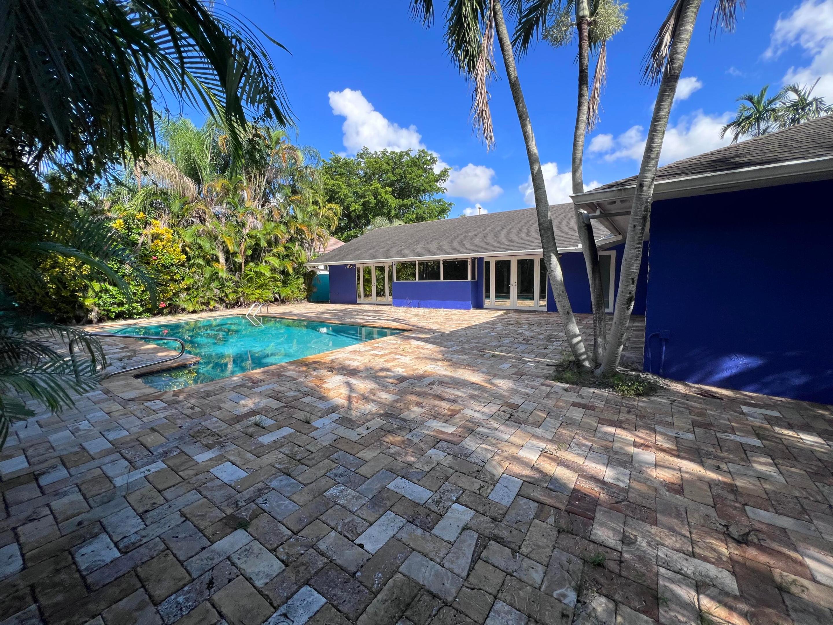 11728 SW 97Th, Miami FL 33186