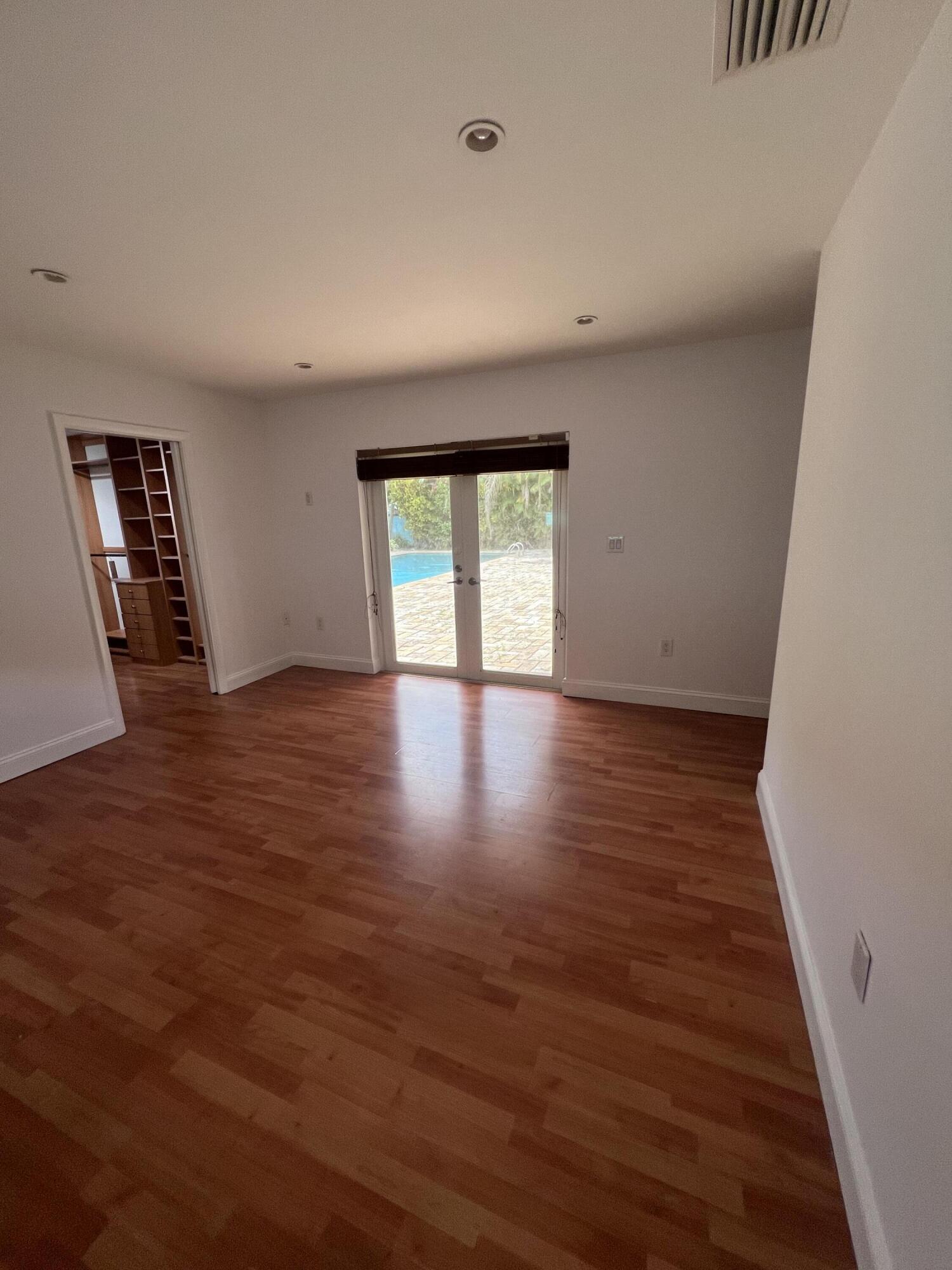 11728 SW 97Th, Miami FL 33186