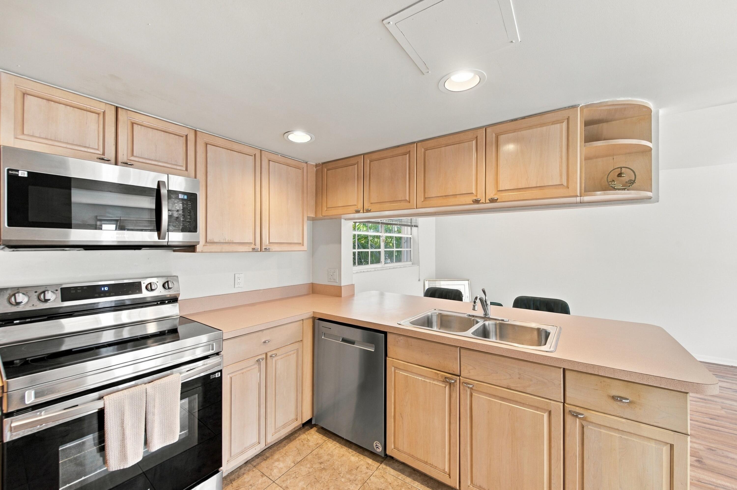 4640 Bougainvilla #3, Lauderdale By The Sea FL 33308