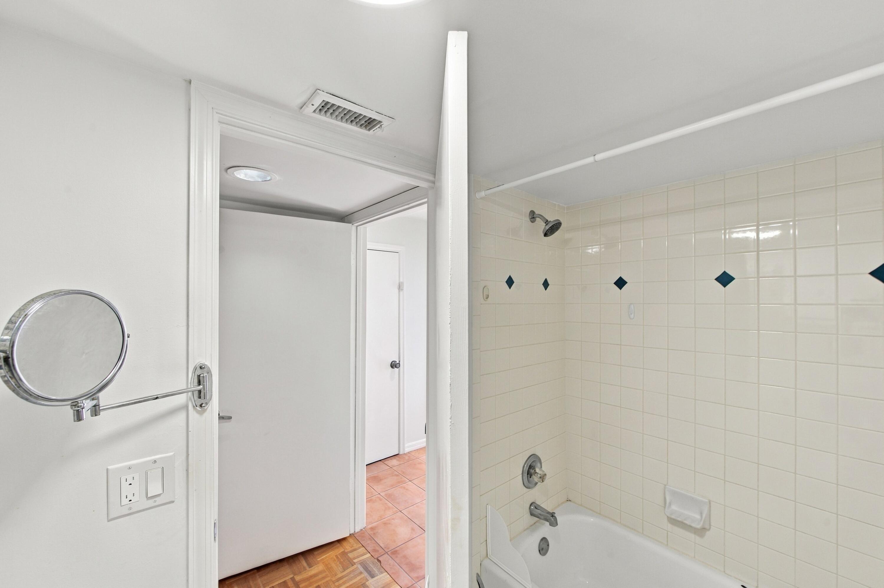 4640 Bougainvilla #3, Lauderdale By The Sea FL 33308