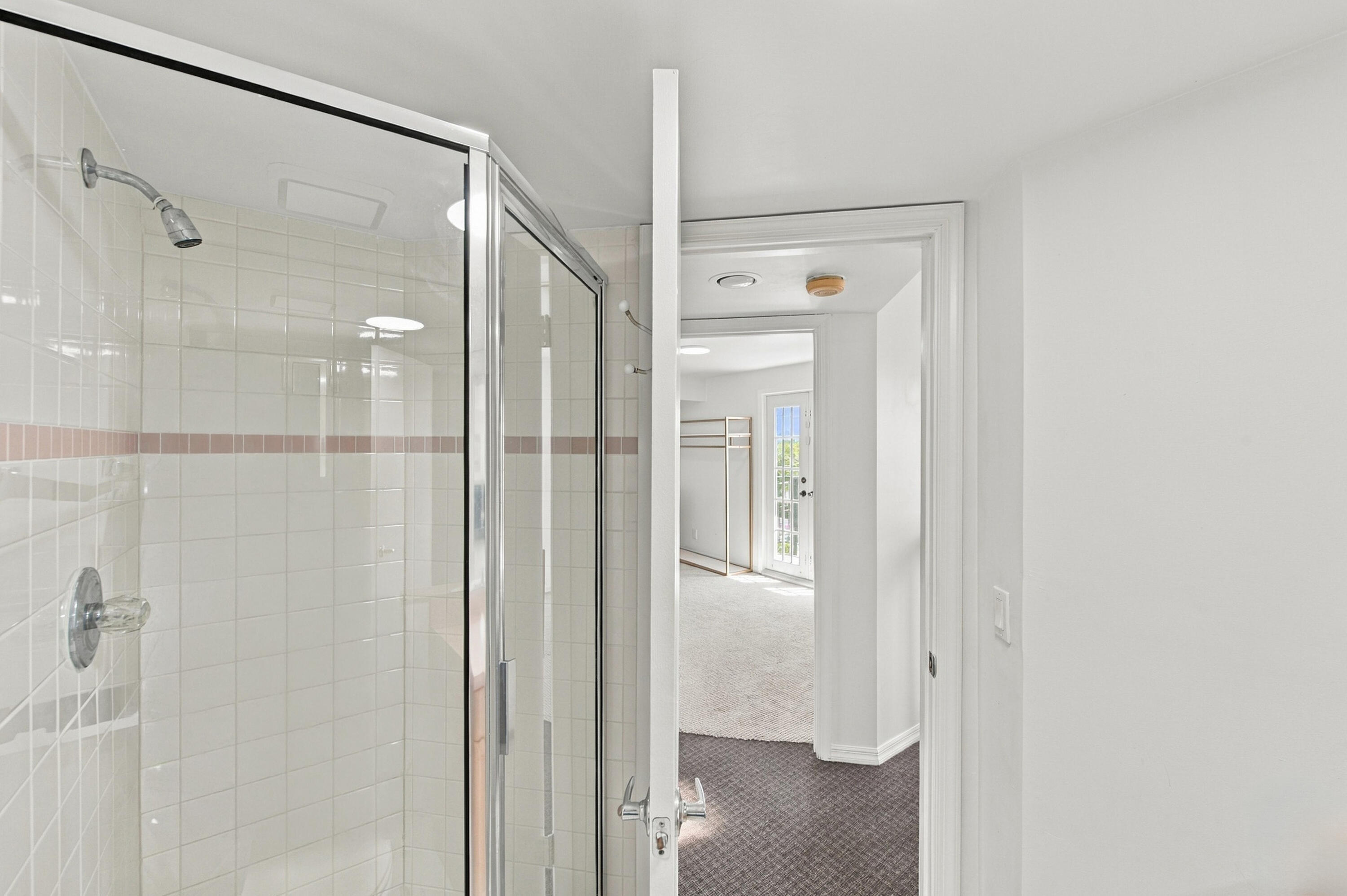 4640 Bougainvilla #3, Lauderdale By The Sea FL 33308