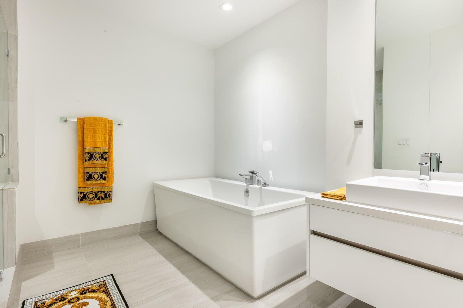 155 E BOCA RATON #PH3, Boca Raton FL 33432