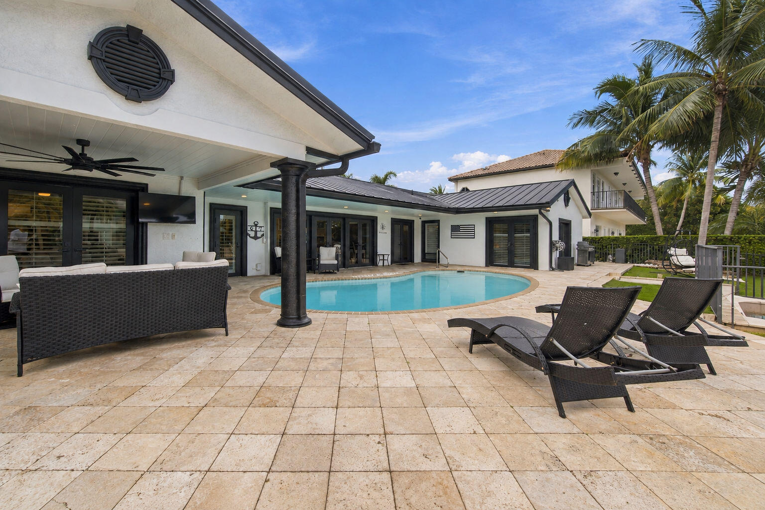 4030 NE 25TH, Lighthouse Point FL 33064