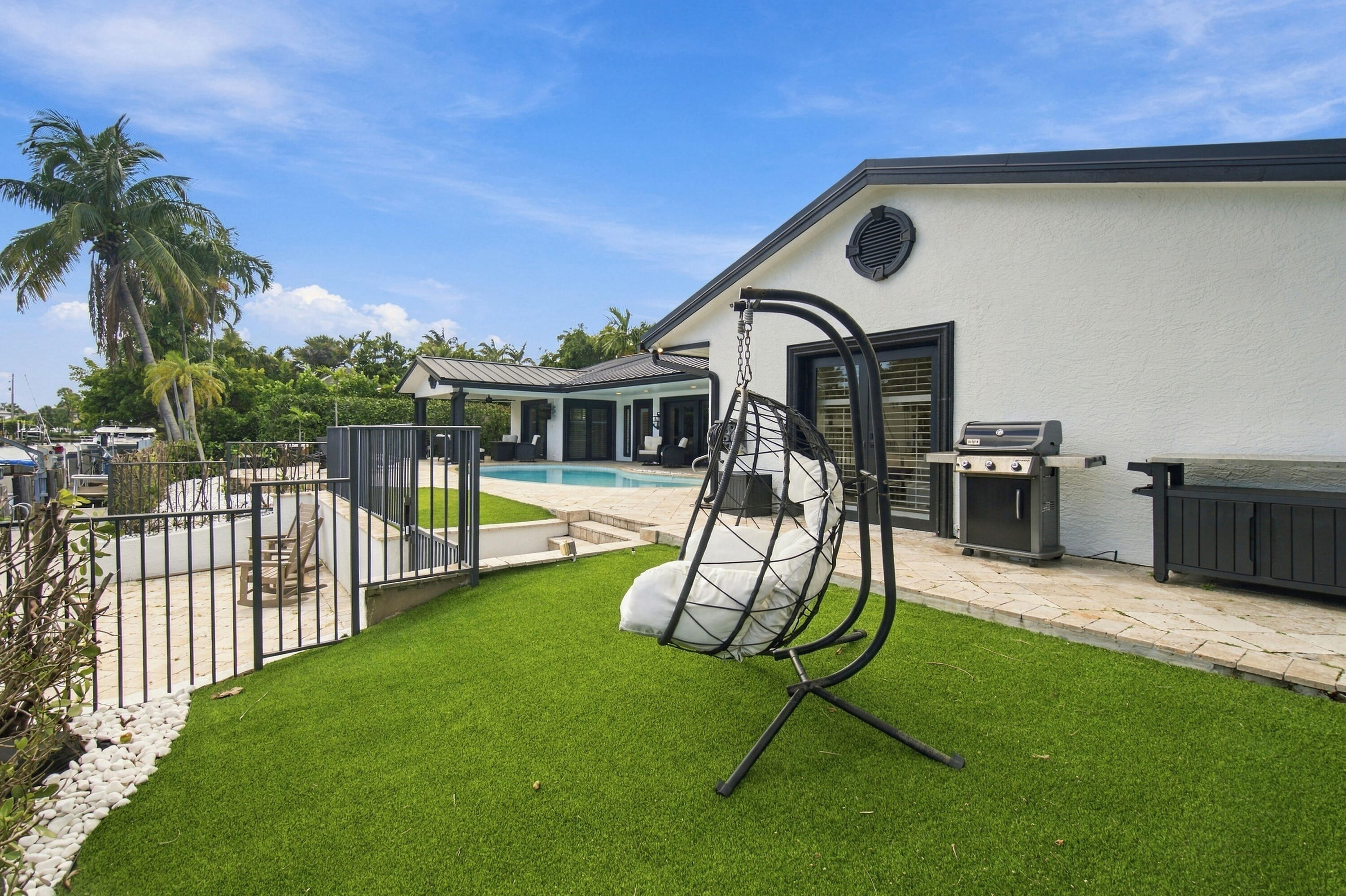 4030 NE 25TH, Lighthouse Point FL 33064
