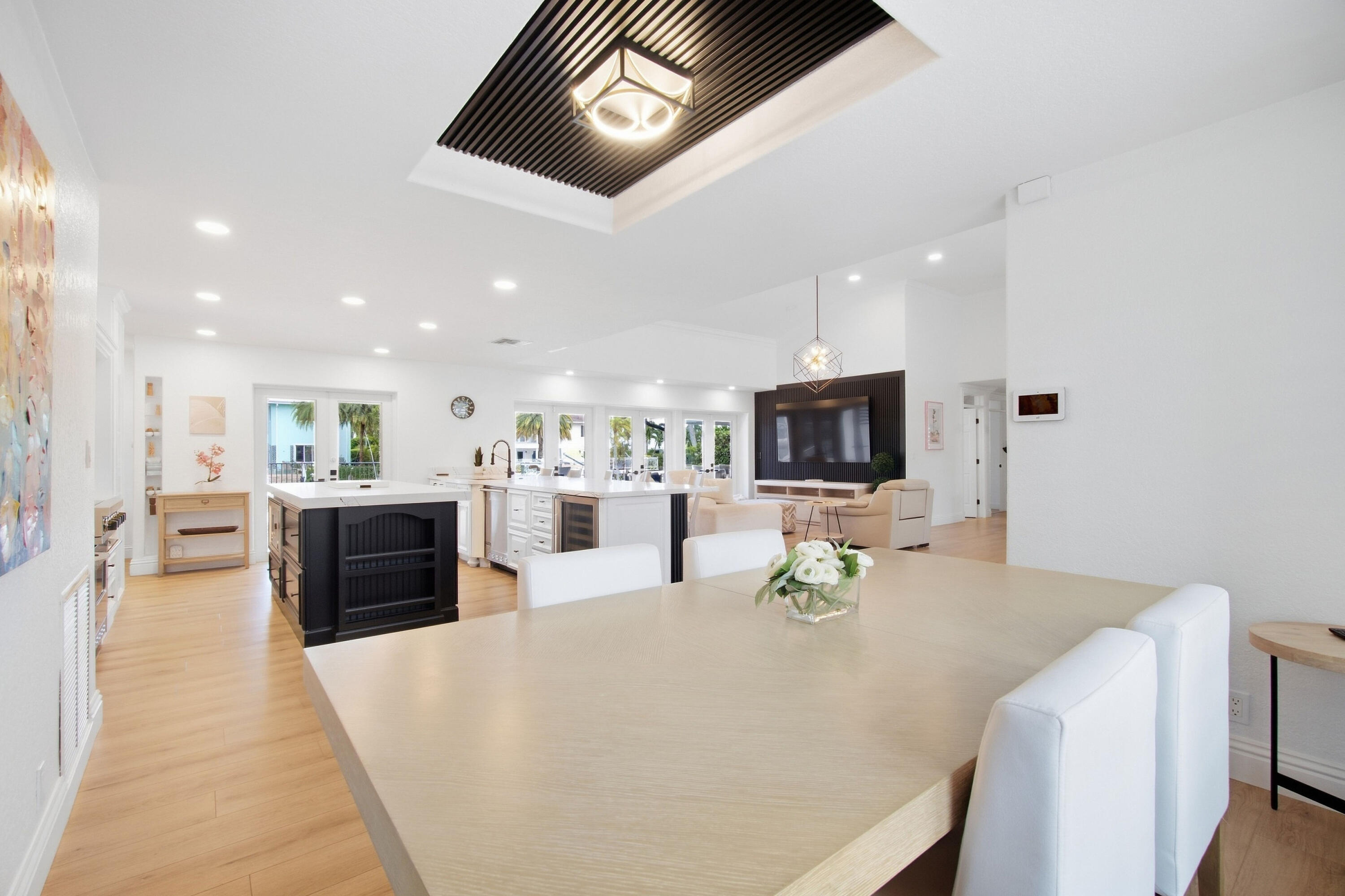 4030 NE 25TH, Lighthouse Point FL 33064