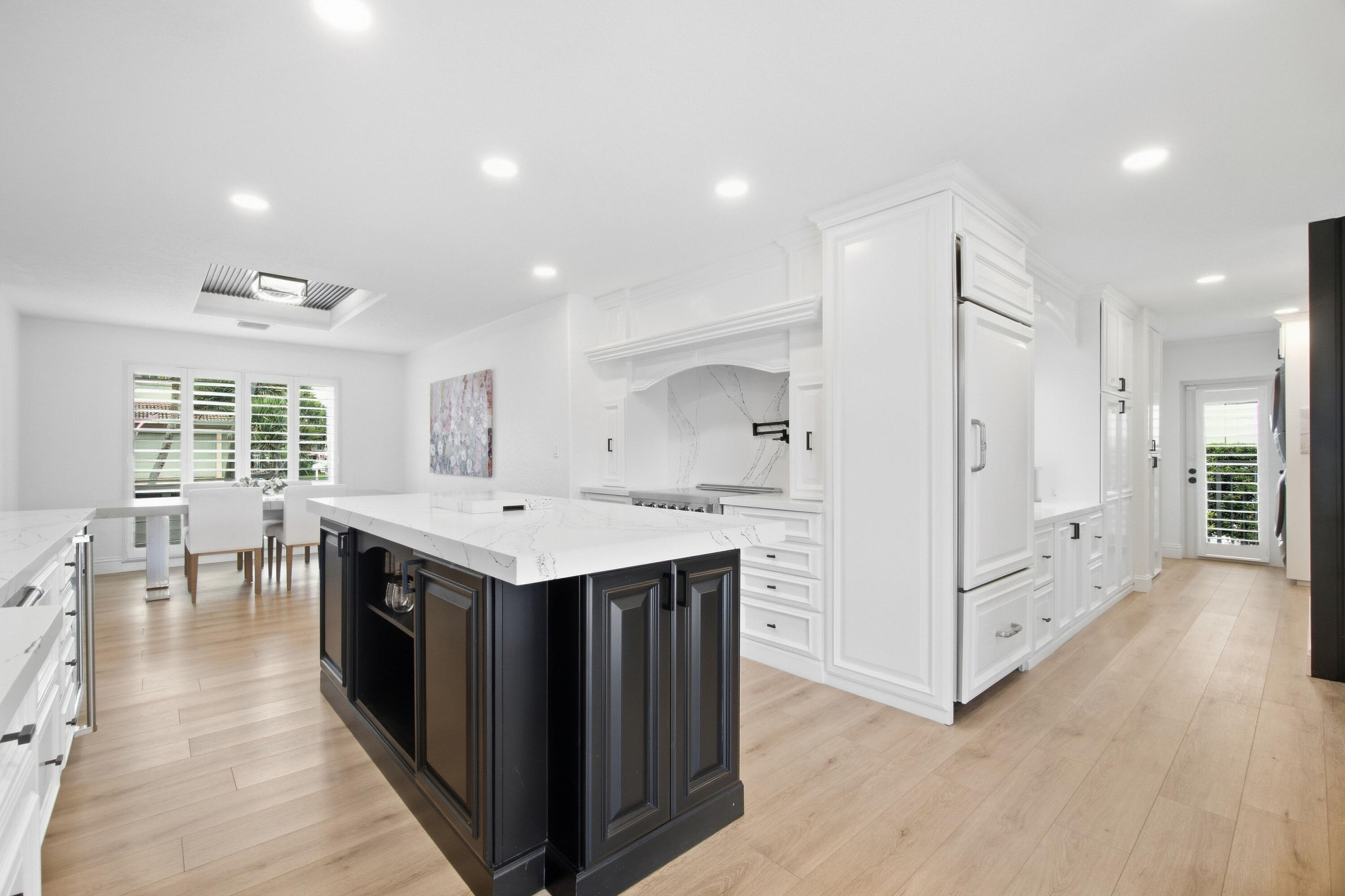 4030 NE 25TH, Lighthouse Point FL 33064