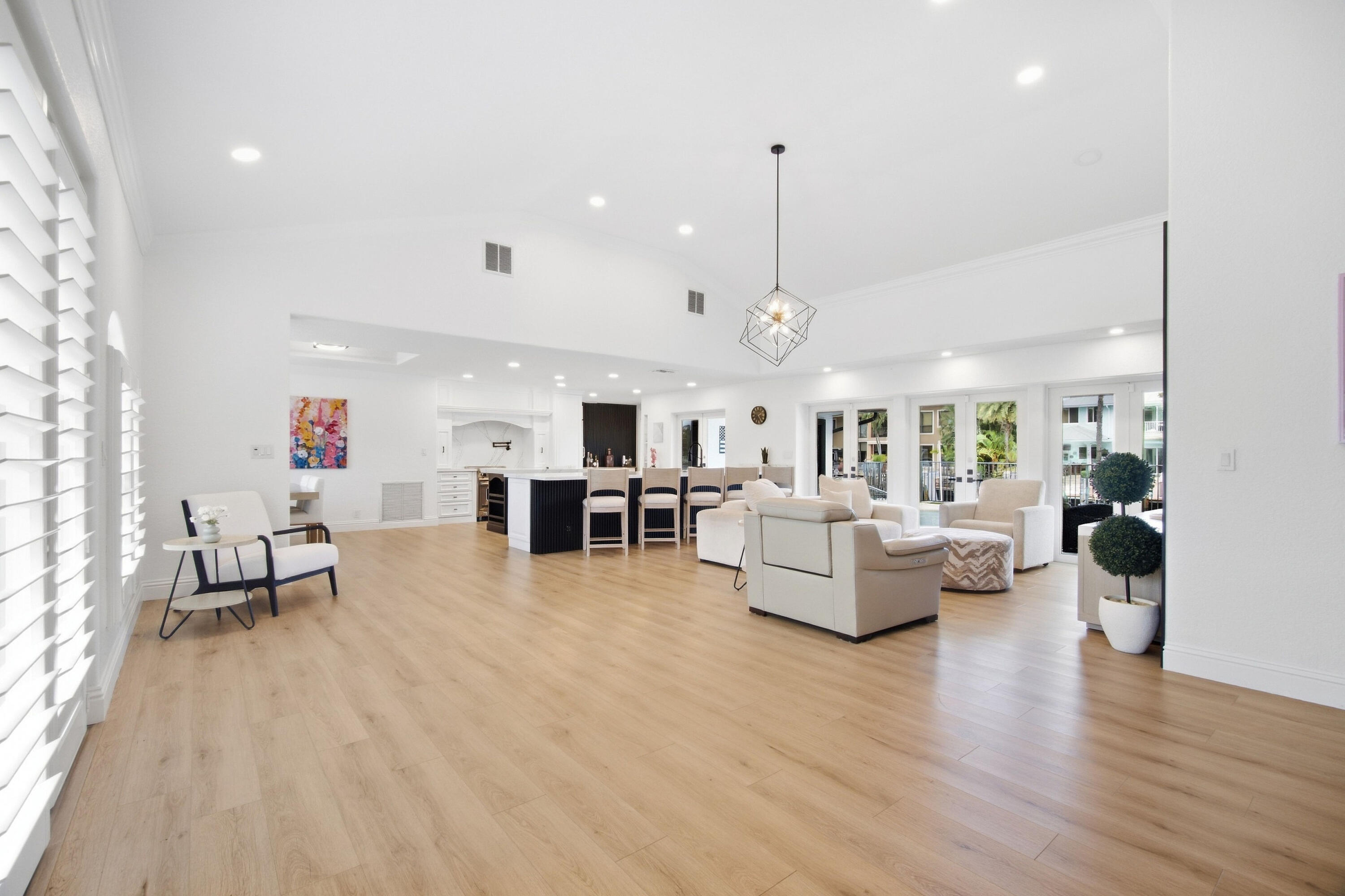 4030 NE 25TH, Lighthouse Point FL 33064