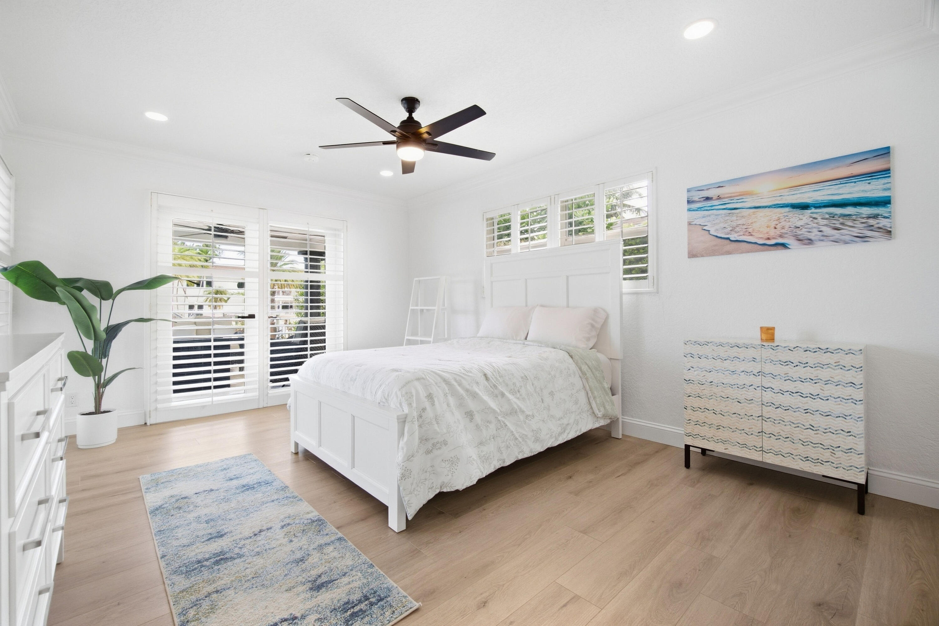 4030 NE 25TH, Lighthouse Point FL 33064